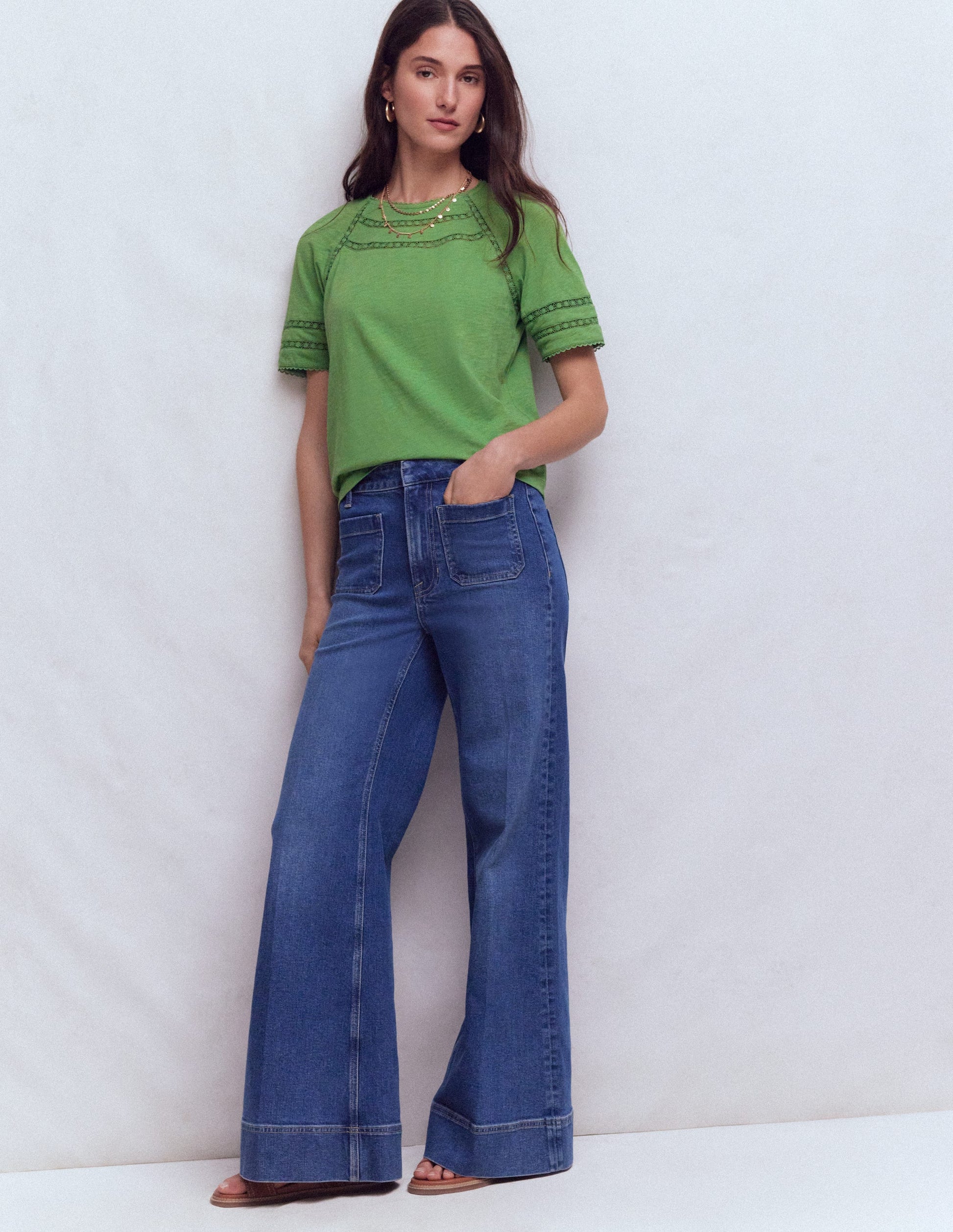 Poppy Trim Crew T-shirt-Bright Emerald-4