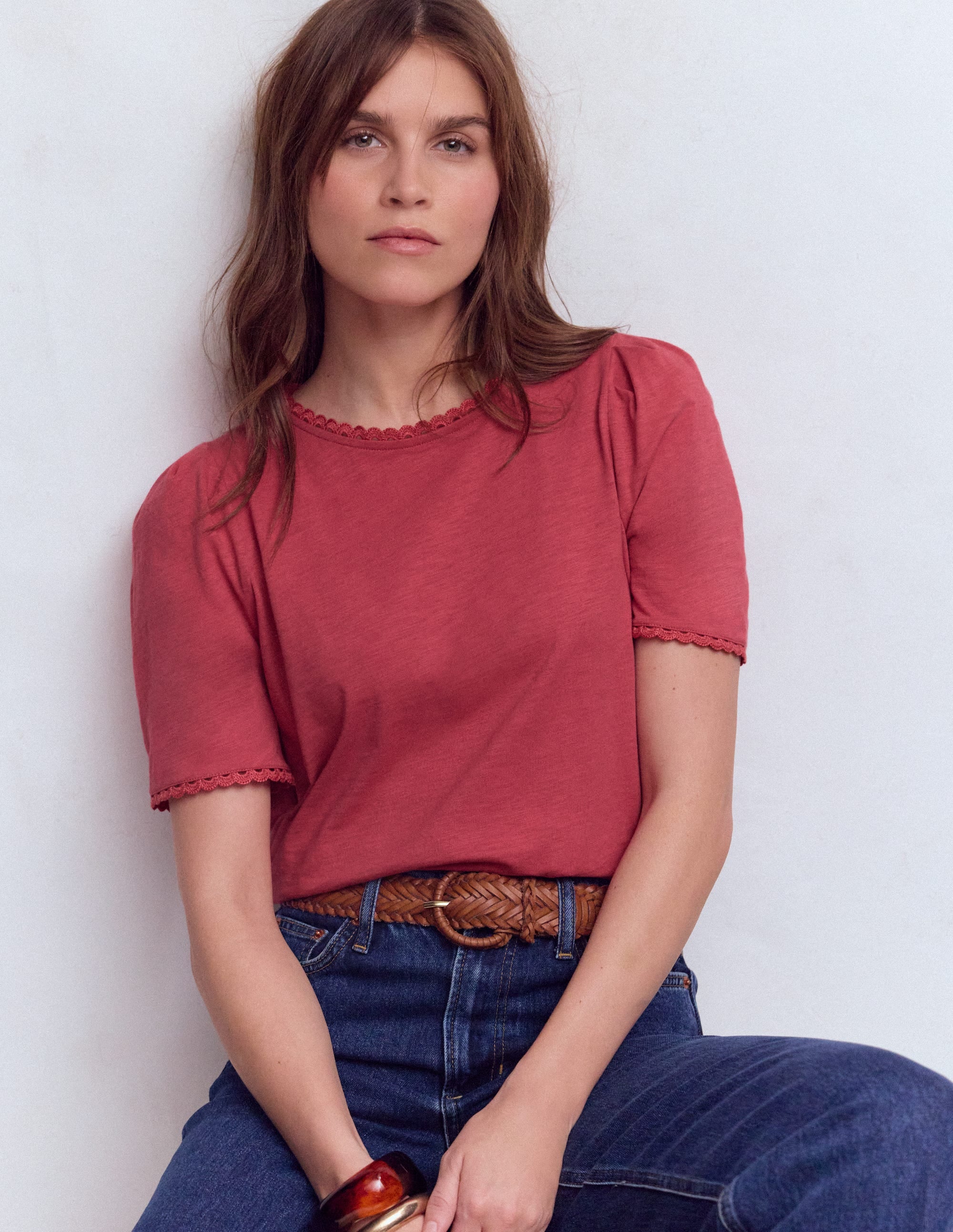 Ali Trim T-shirt-Hollyberry - Image 1