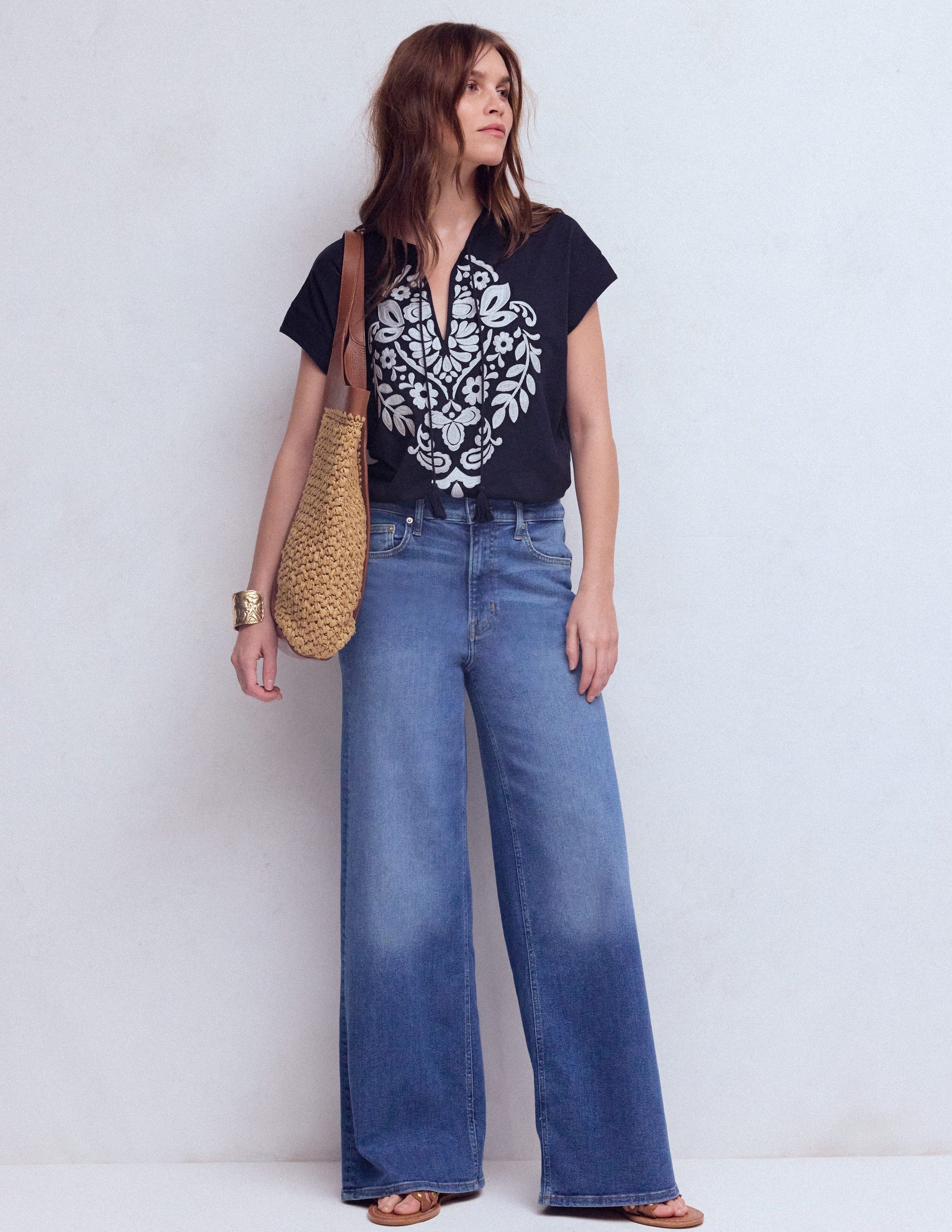 Nina Embroidered Notch T-shirt-Navy Blazer Embroidery-4