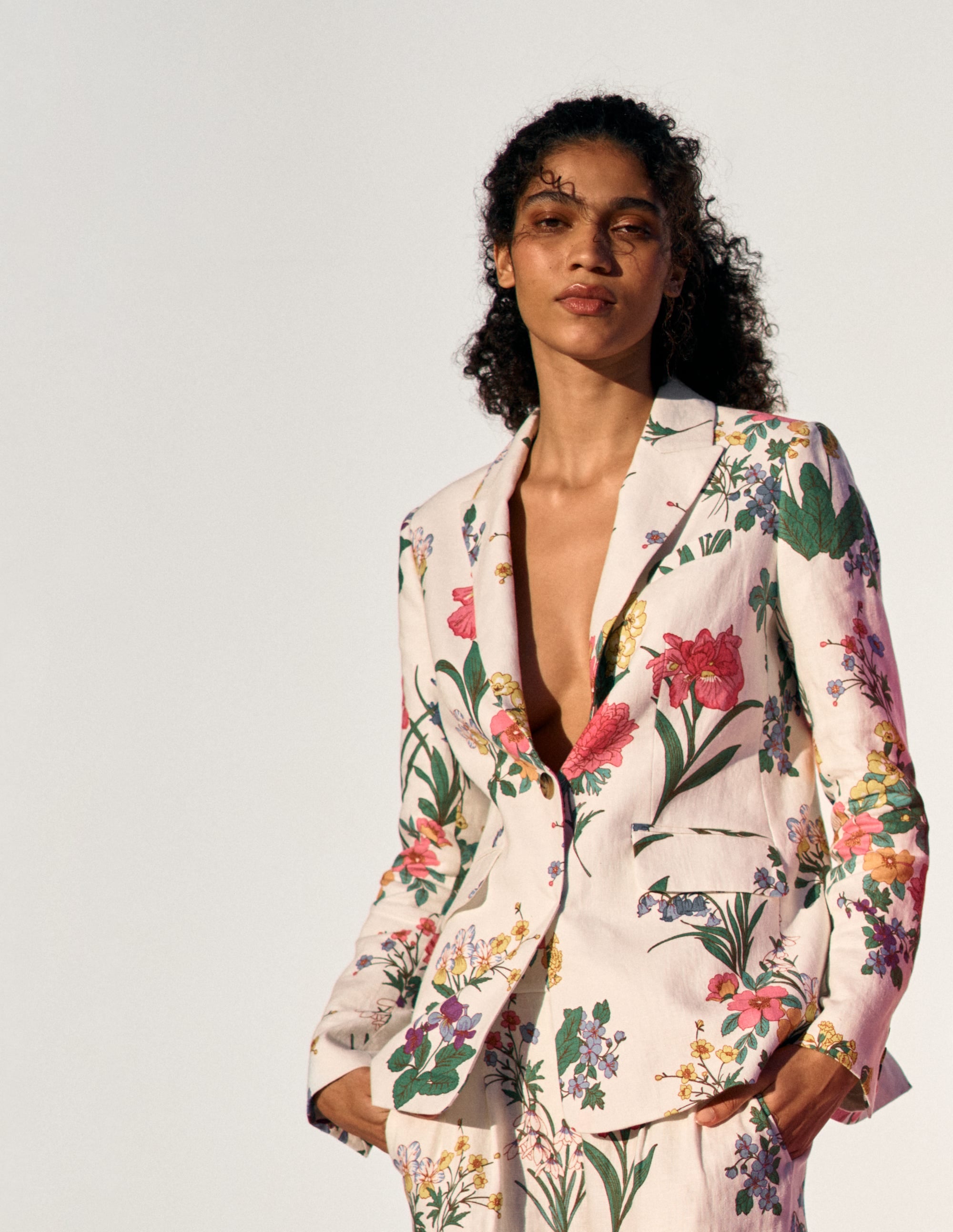 Woodbridge Linen Blazer-Ivory, Delicate Blossom - Image 6