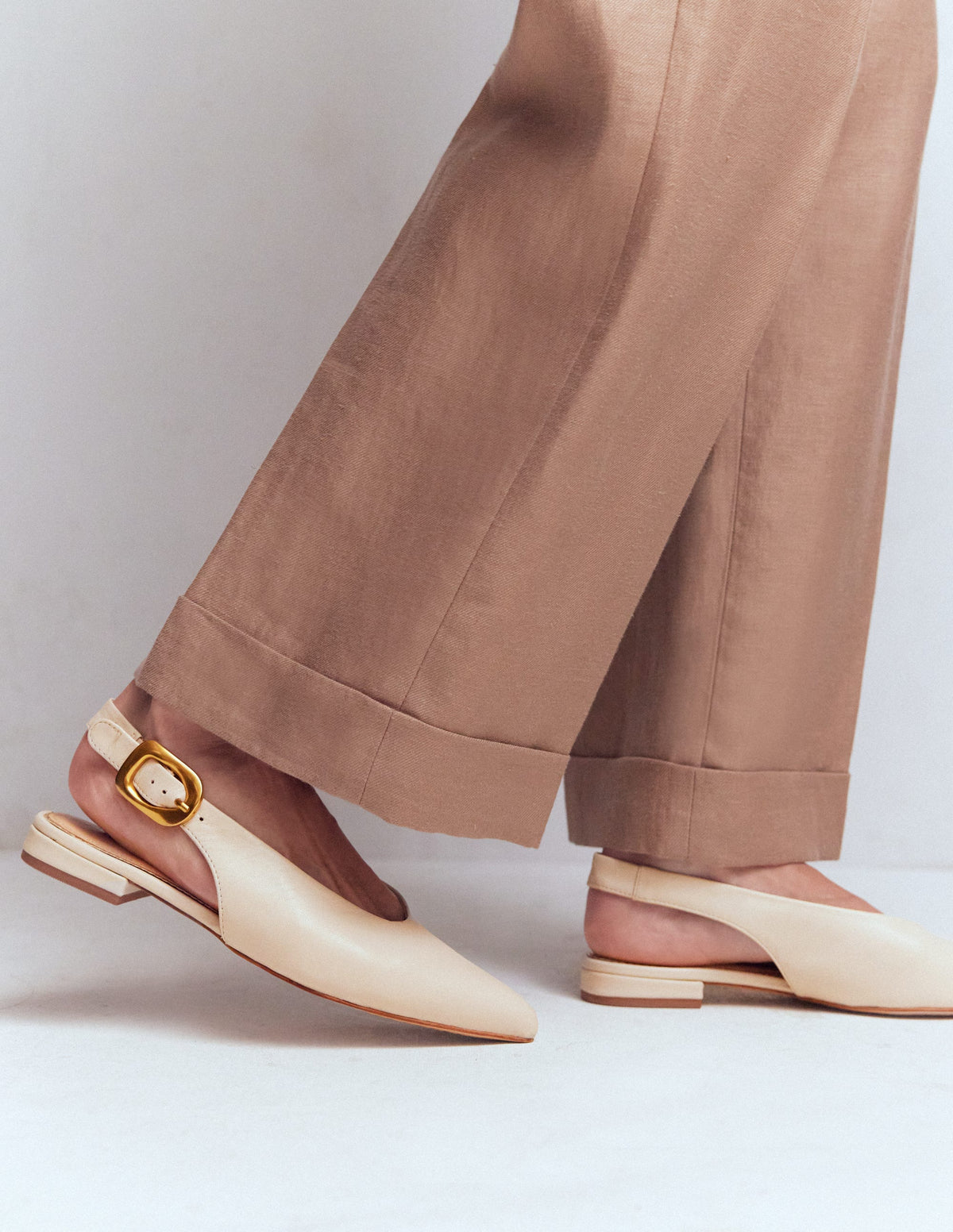 High Cut Flat Point-Ecru - Image 2