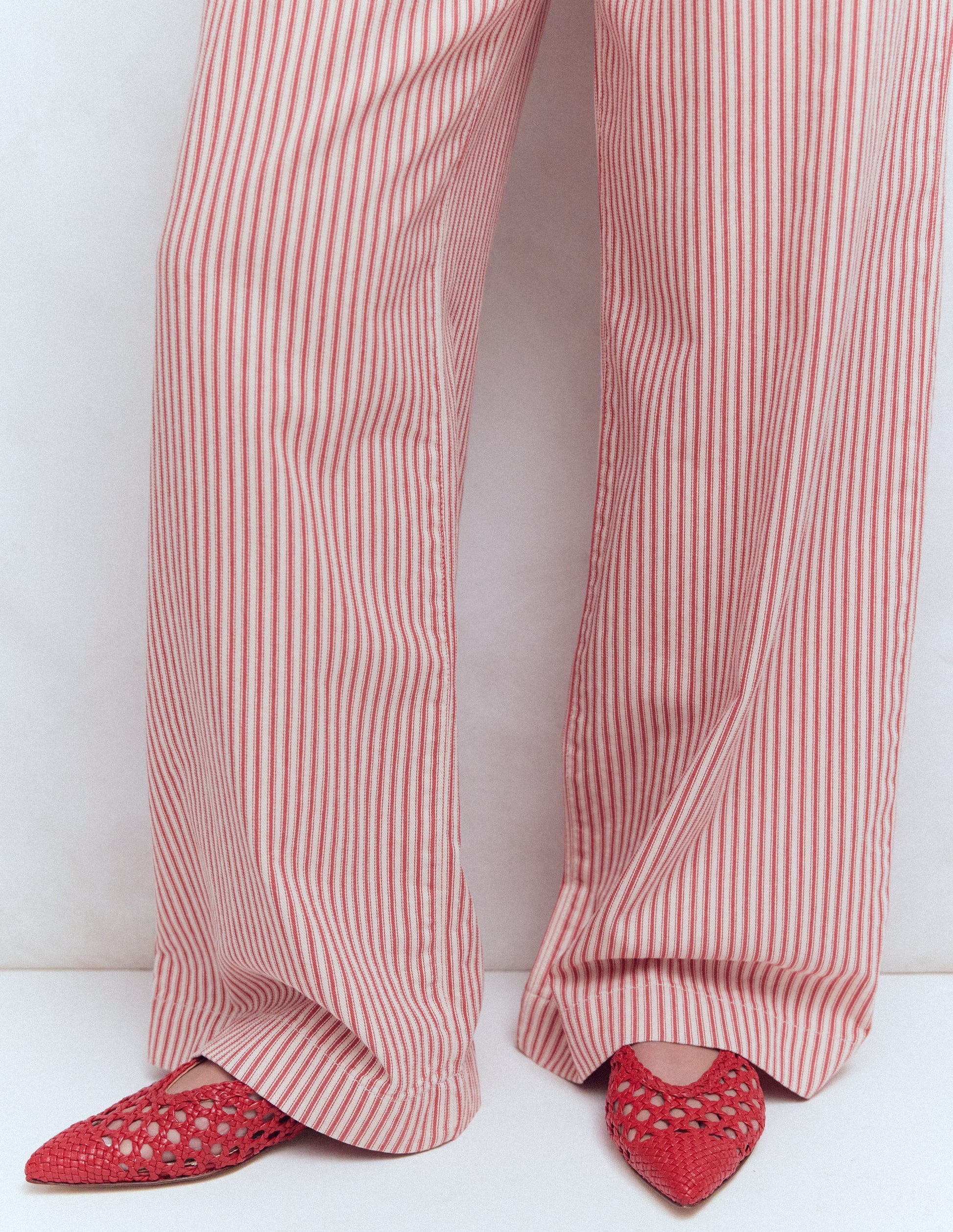 High Cut Flat Point-Red Weave-2