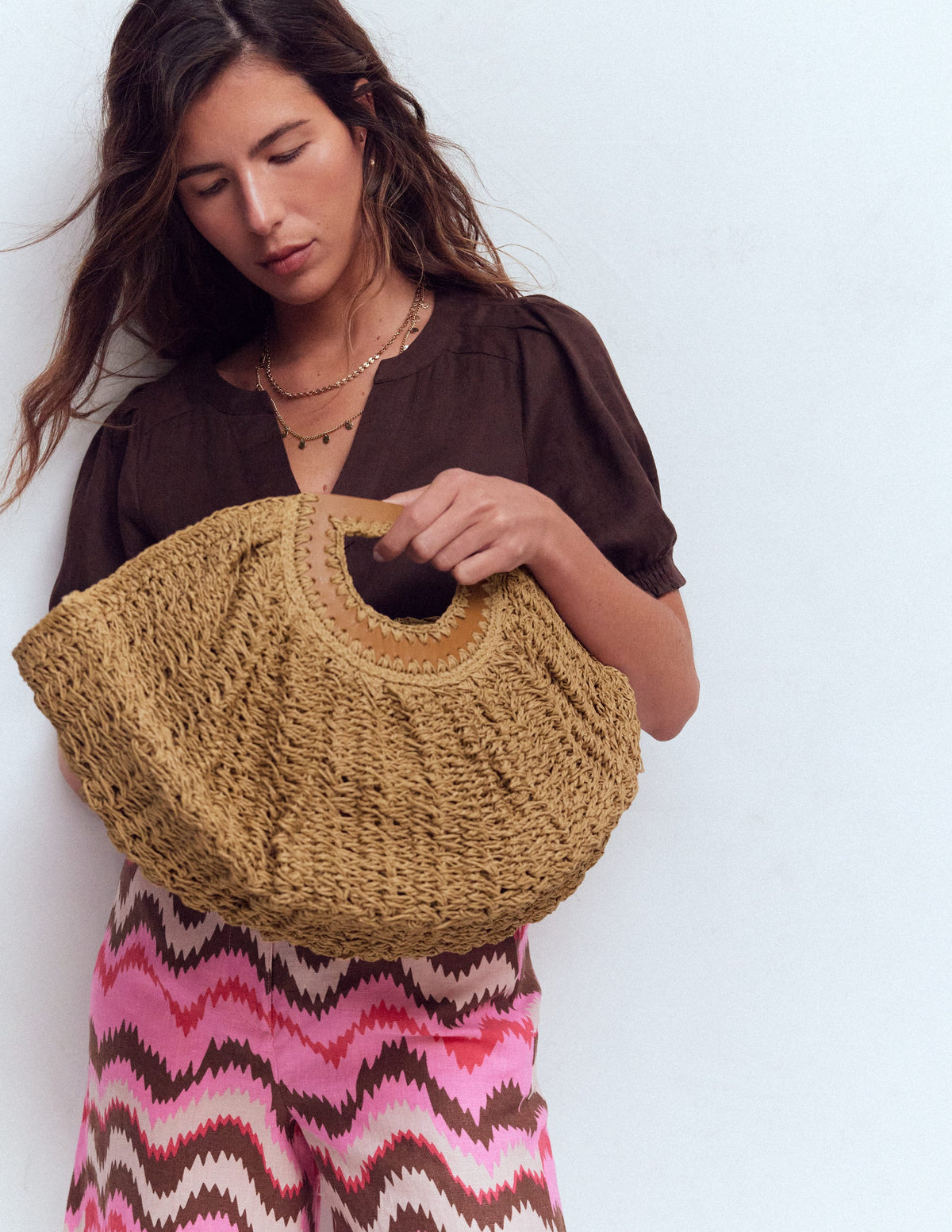 Raffia Moon Clutch-Natural Raffia - Image 3