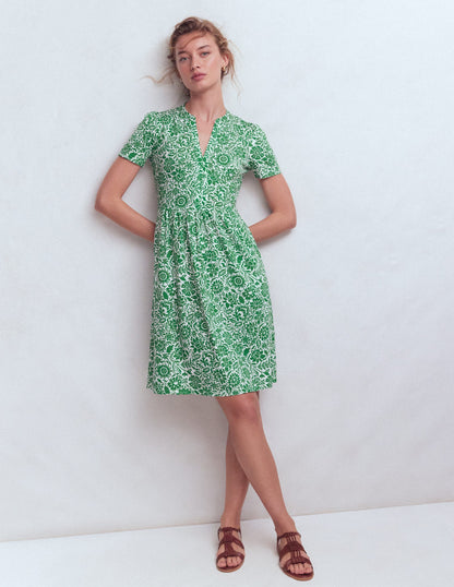 Naomi Short Jersey Dress-Fresh Green, Meadow Scatter-4