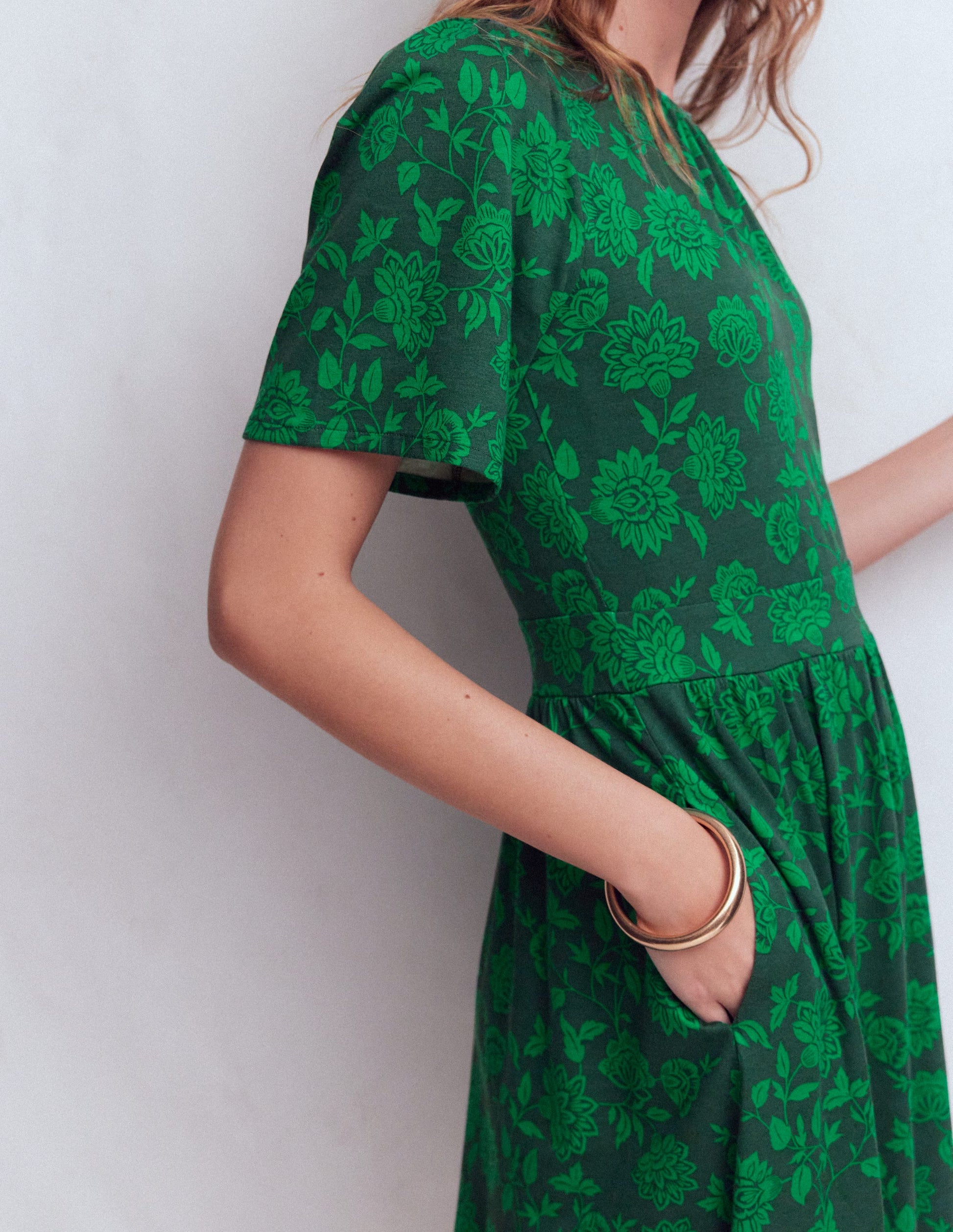 Boden Women's Louisa Short Jersey Dress in Green | Size 10 Boden Women's Louisa Short Jersey Dress in Green | Size 10