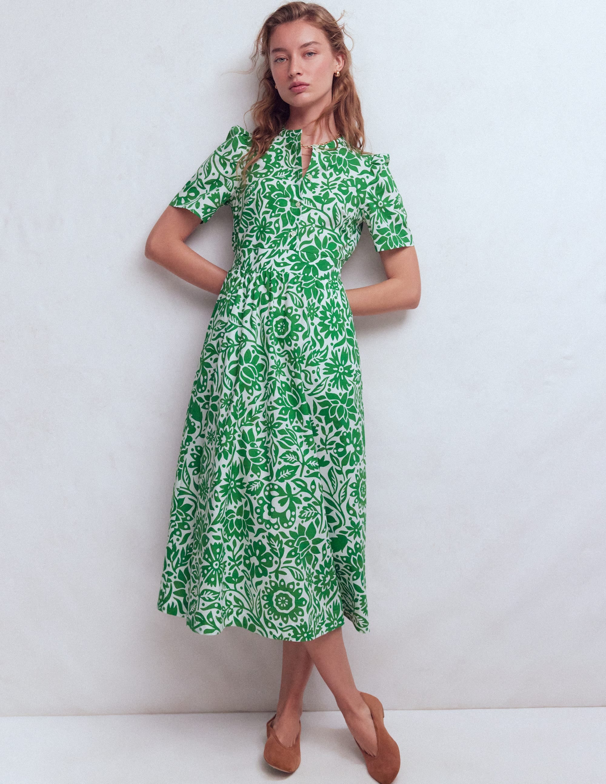 Ivy Button Cotton Midi Dress-Verdant Green, Meadow Scatter - Image 4