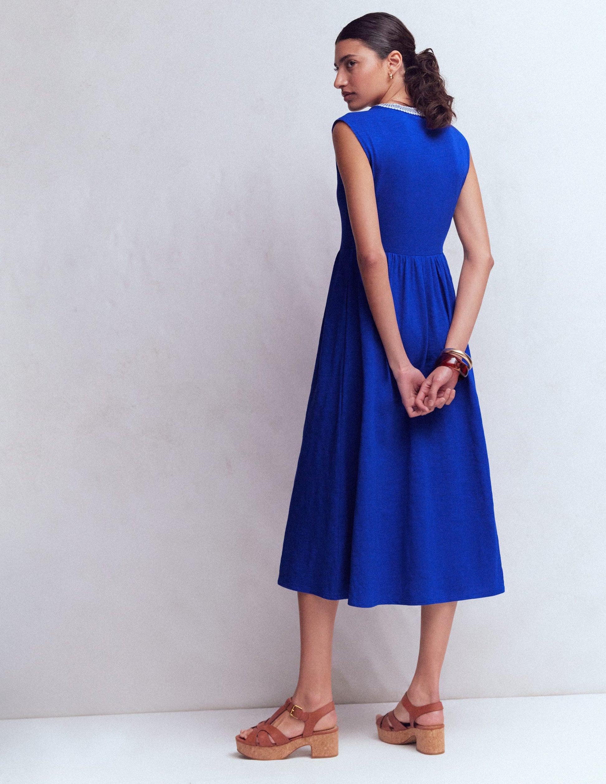 Boden Women's May Jersey Midi Dress in Blue | Size 0 Boden Women's May Jersey Midi Dress in Blue | Size 0
