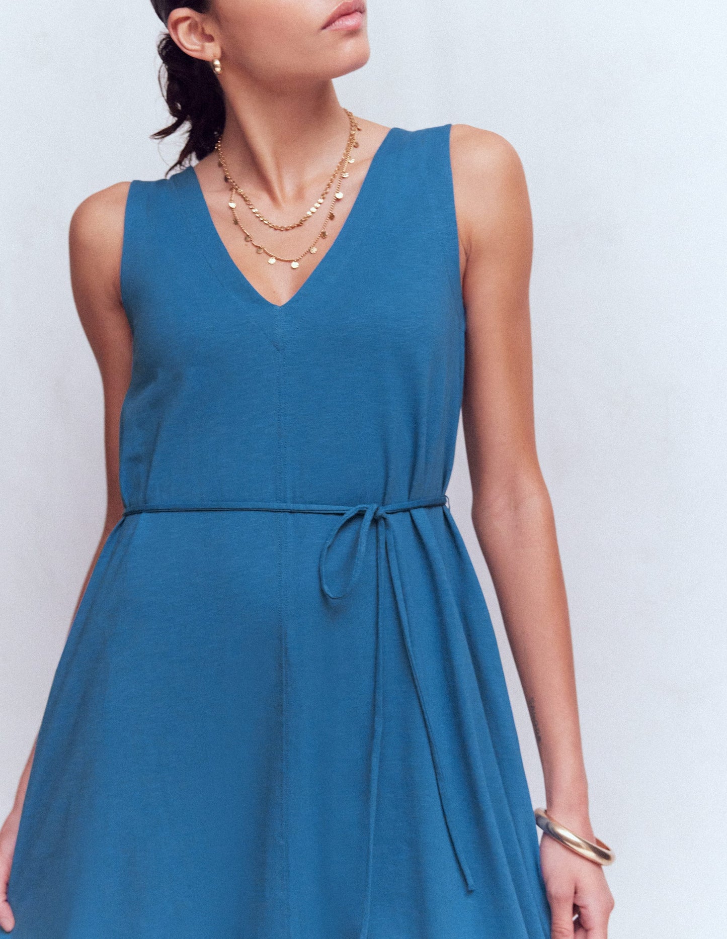 Mia V-neck Jersey Midi Dress-Tourmaline Blue