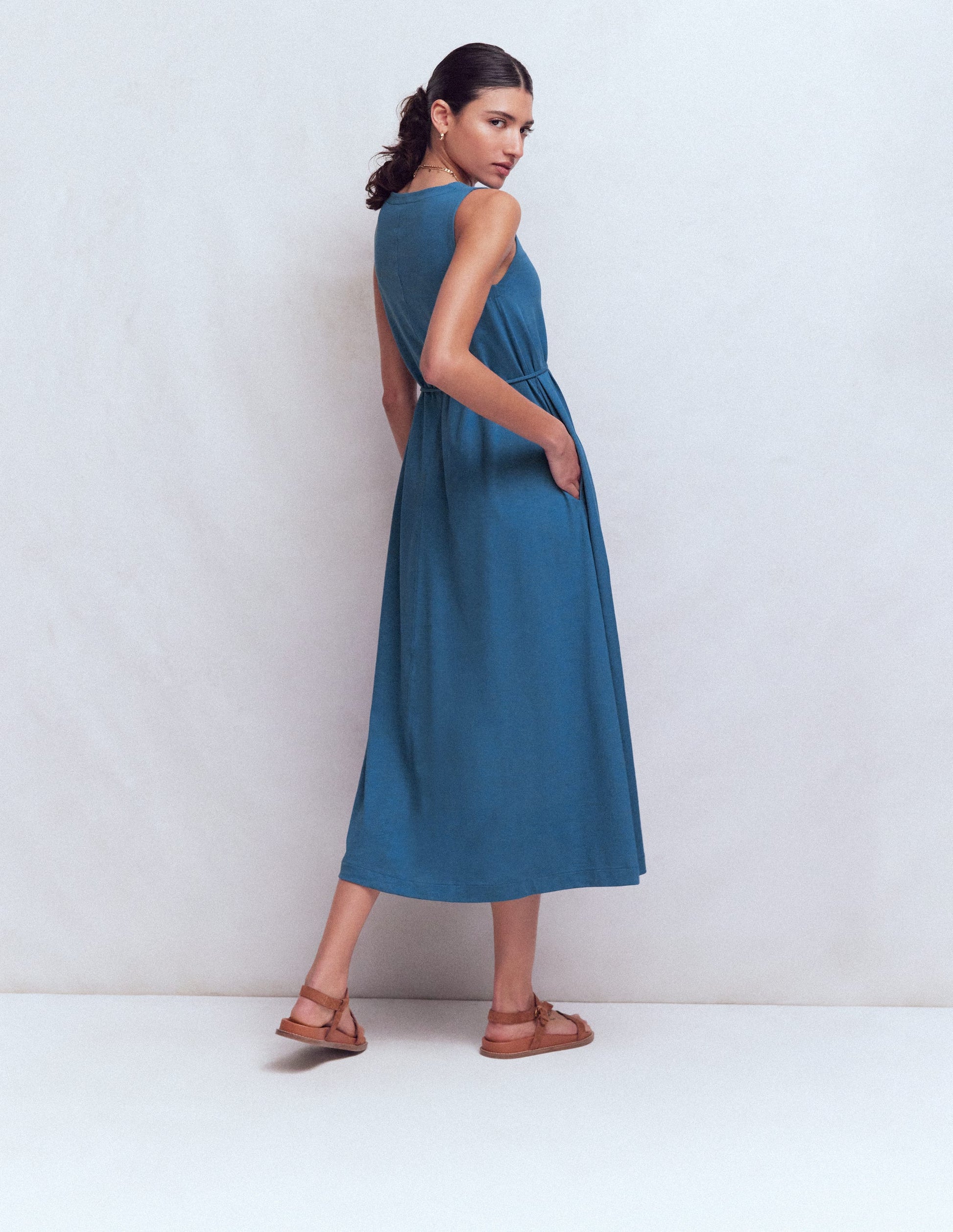 Boden Women's Mia V-neck Jersey Midi Dress in Blue | Size 0 Boden Women's Mia V-neck Jersey Midi Dress in Blue | Size 0