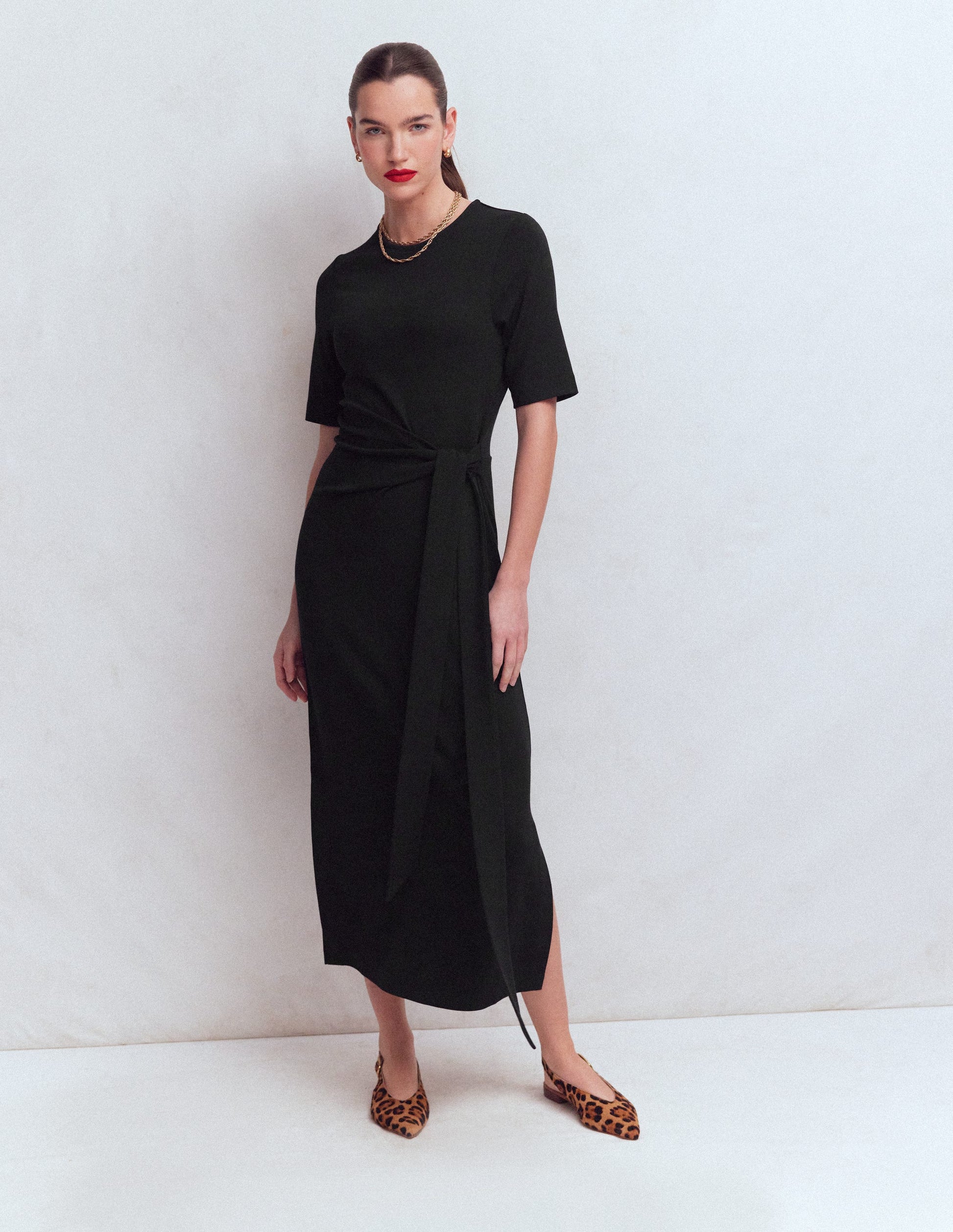 Zinnia Tie Ponte Midi Dress-Black-4