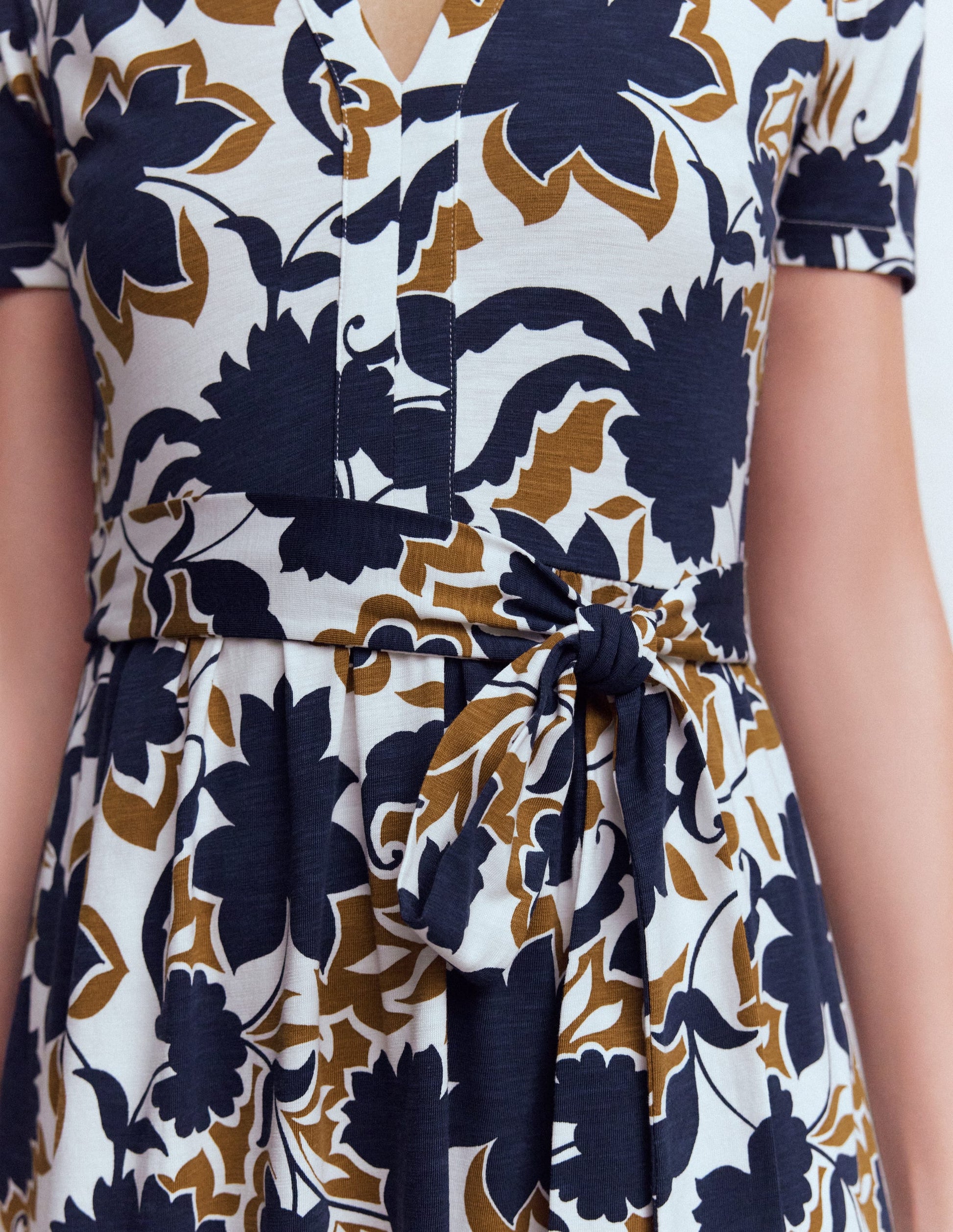 Boden Women's Naomi Jersey Midi Dress in Blue | Size 0 Boden Women's Naomi Jersey Midi Dress in Blue | Size 0