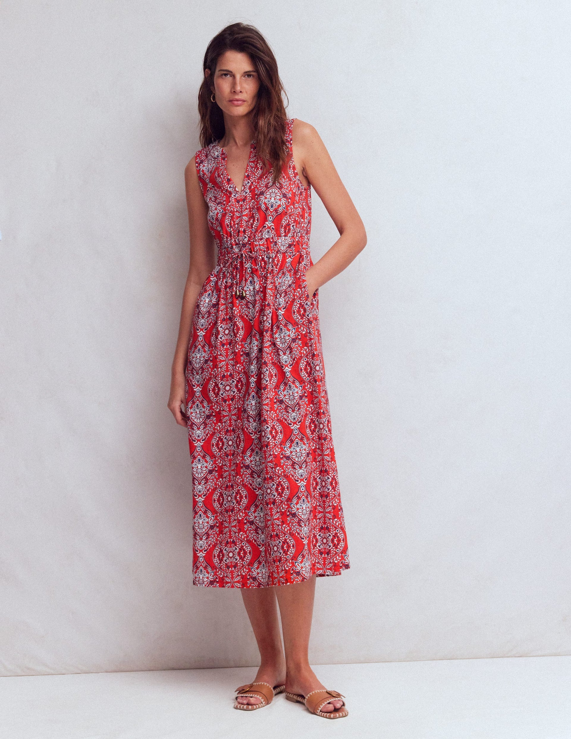 Boden Women's Delphine Midi Sleeveless Dress in Red