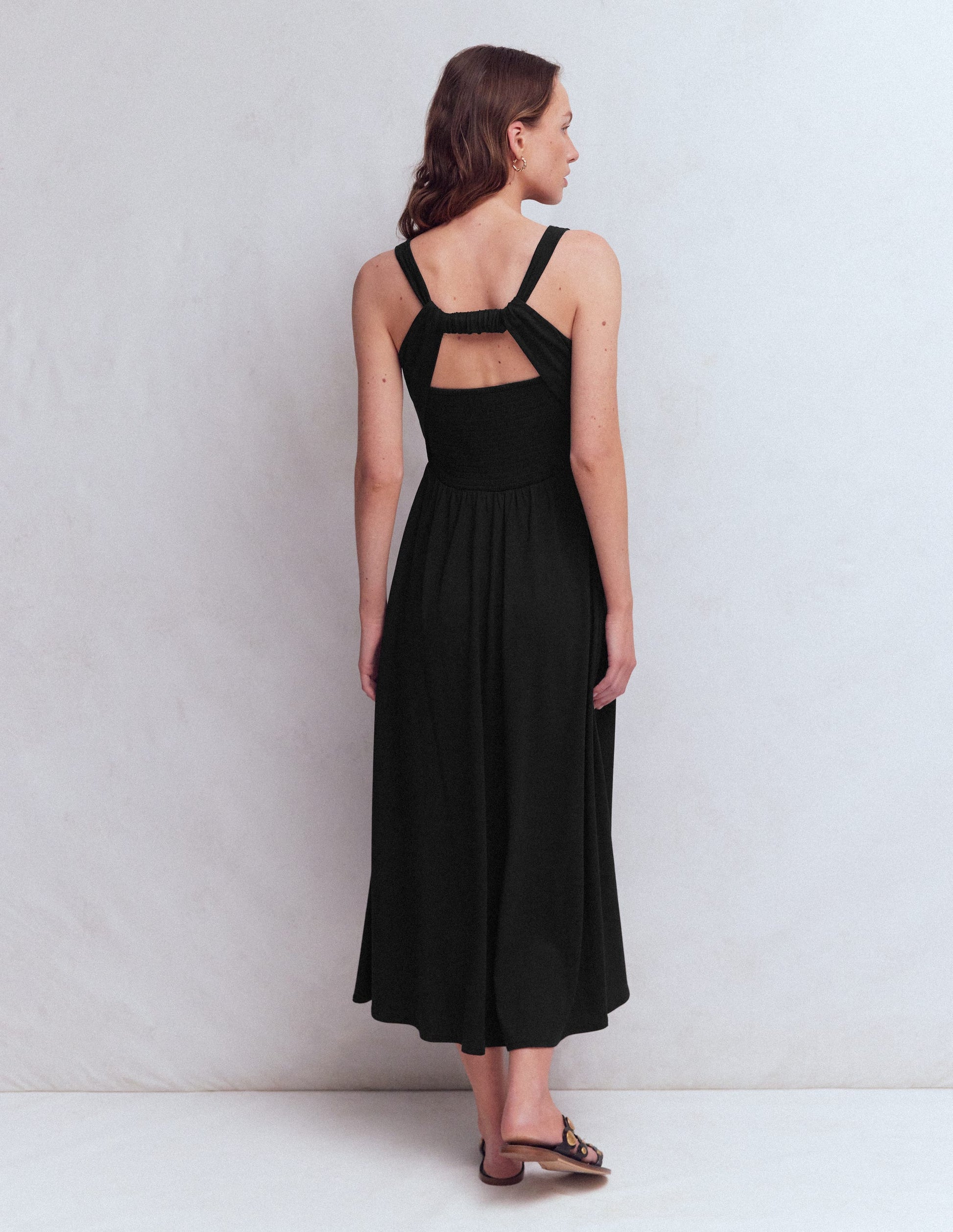 Boden Women's Saoirse Smocked Jersey Dress in Black | Size 12 Boden Women's Saoirse Smocked Jersey Dress in Black | Size 12