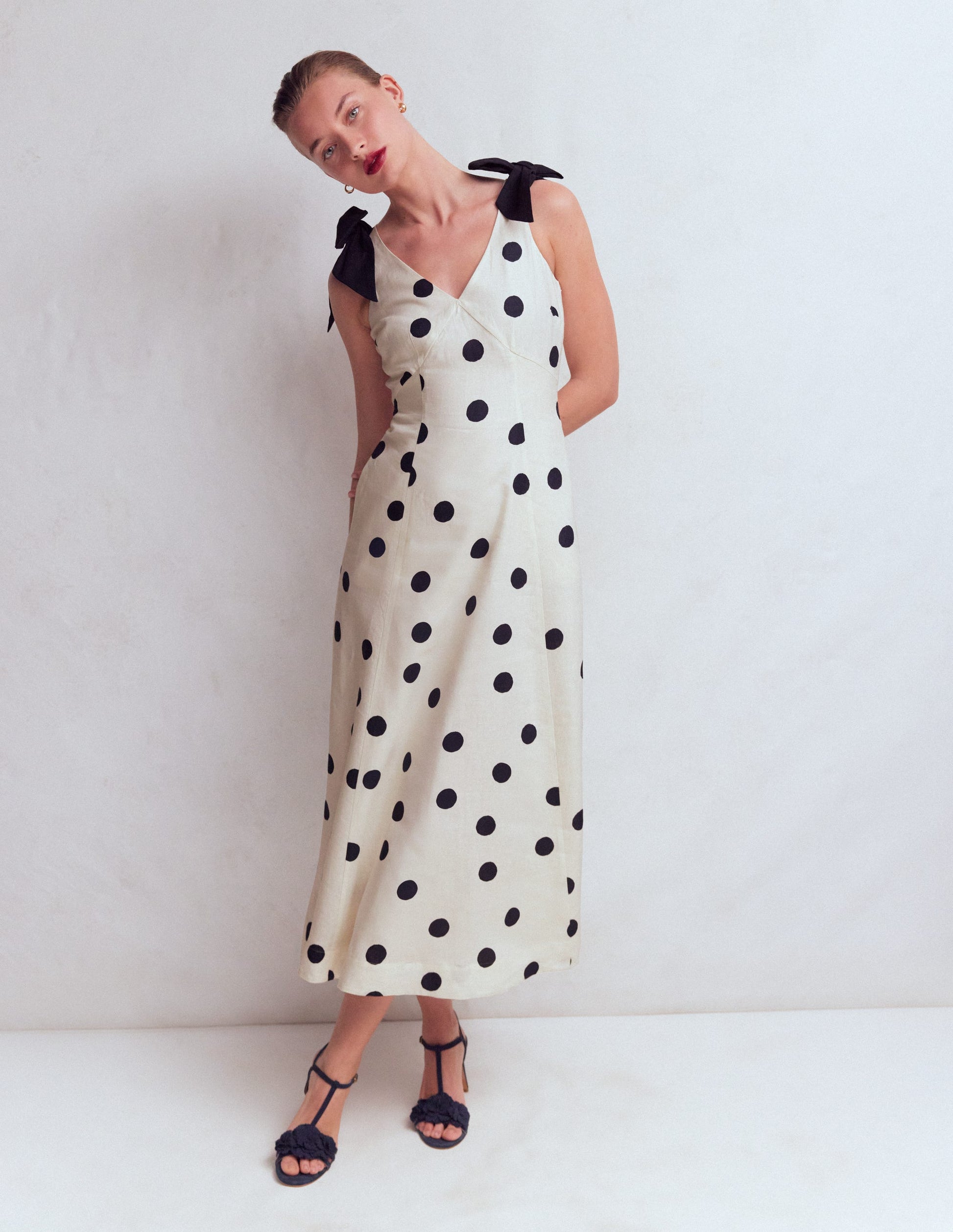 Bow Detail Linen Empire Dress-Ivory Painted Dot Spaced-4