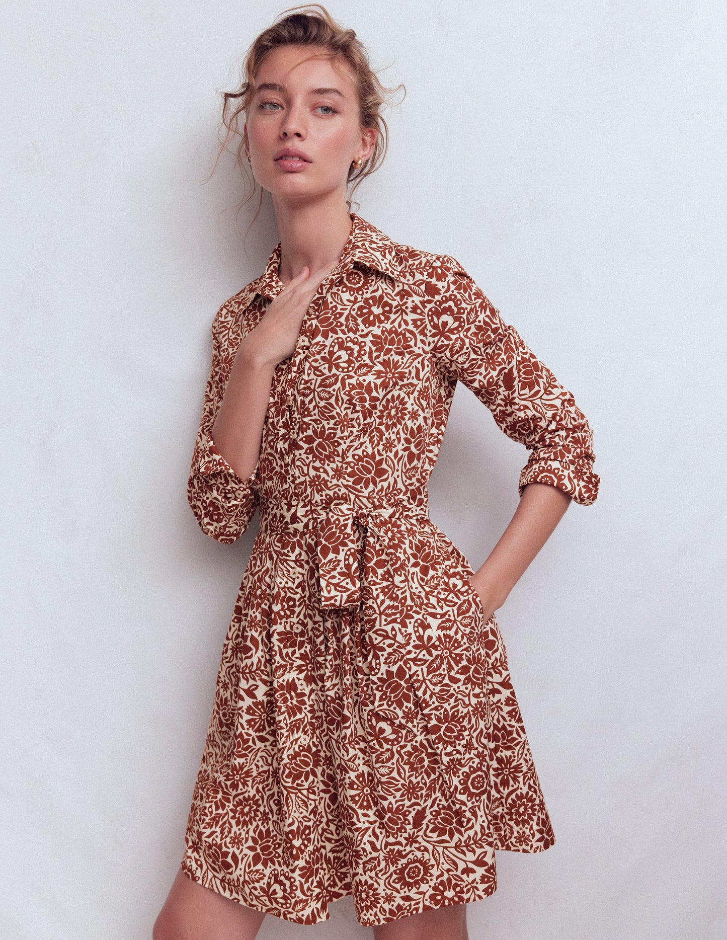 Alexa Long Sleeve Short Dress-Brown, Meadow Scatter