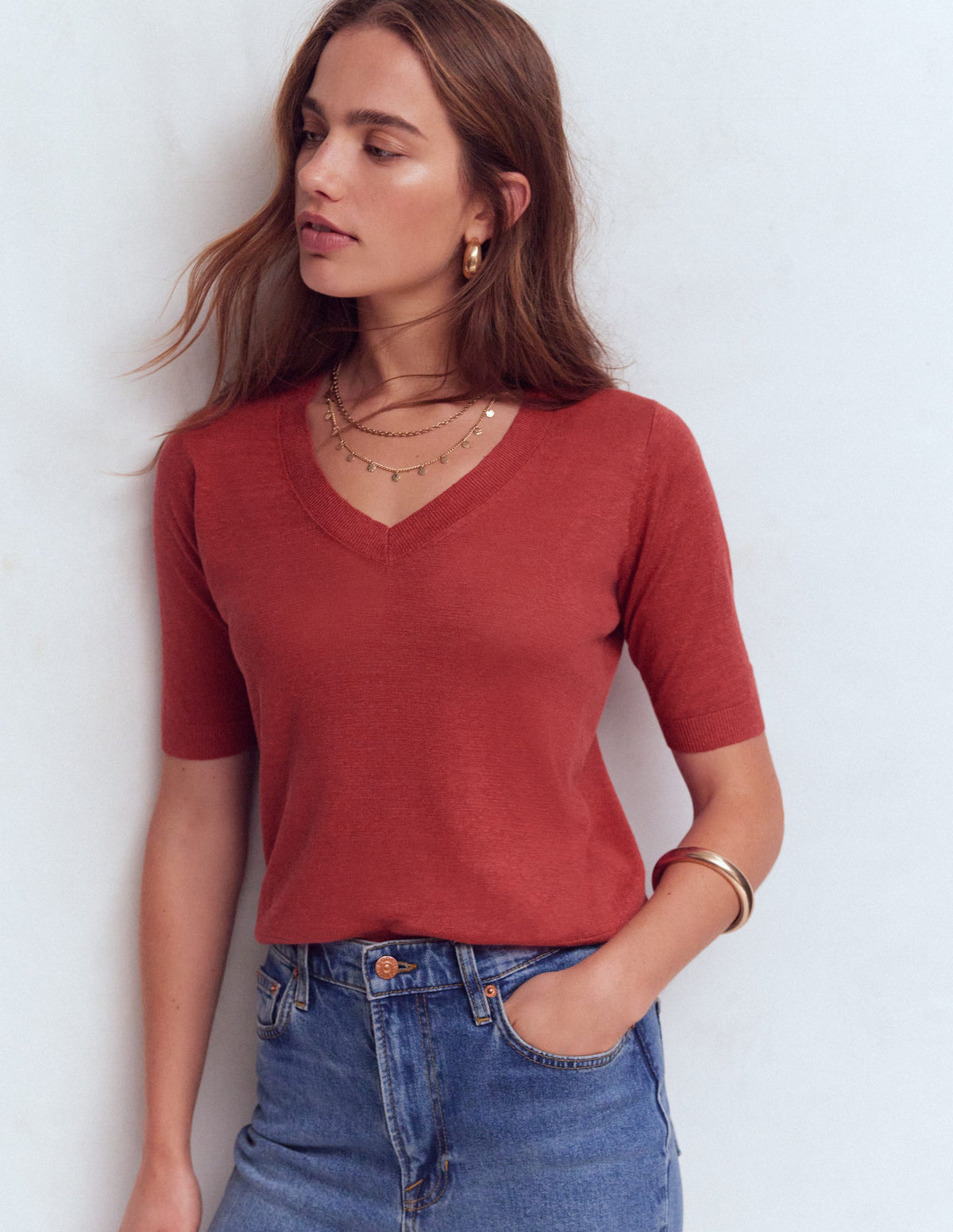Agnes Linen V Neck T-Shirt-Burnt Orange - Image 4