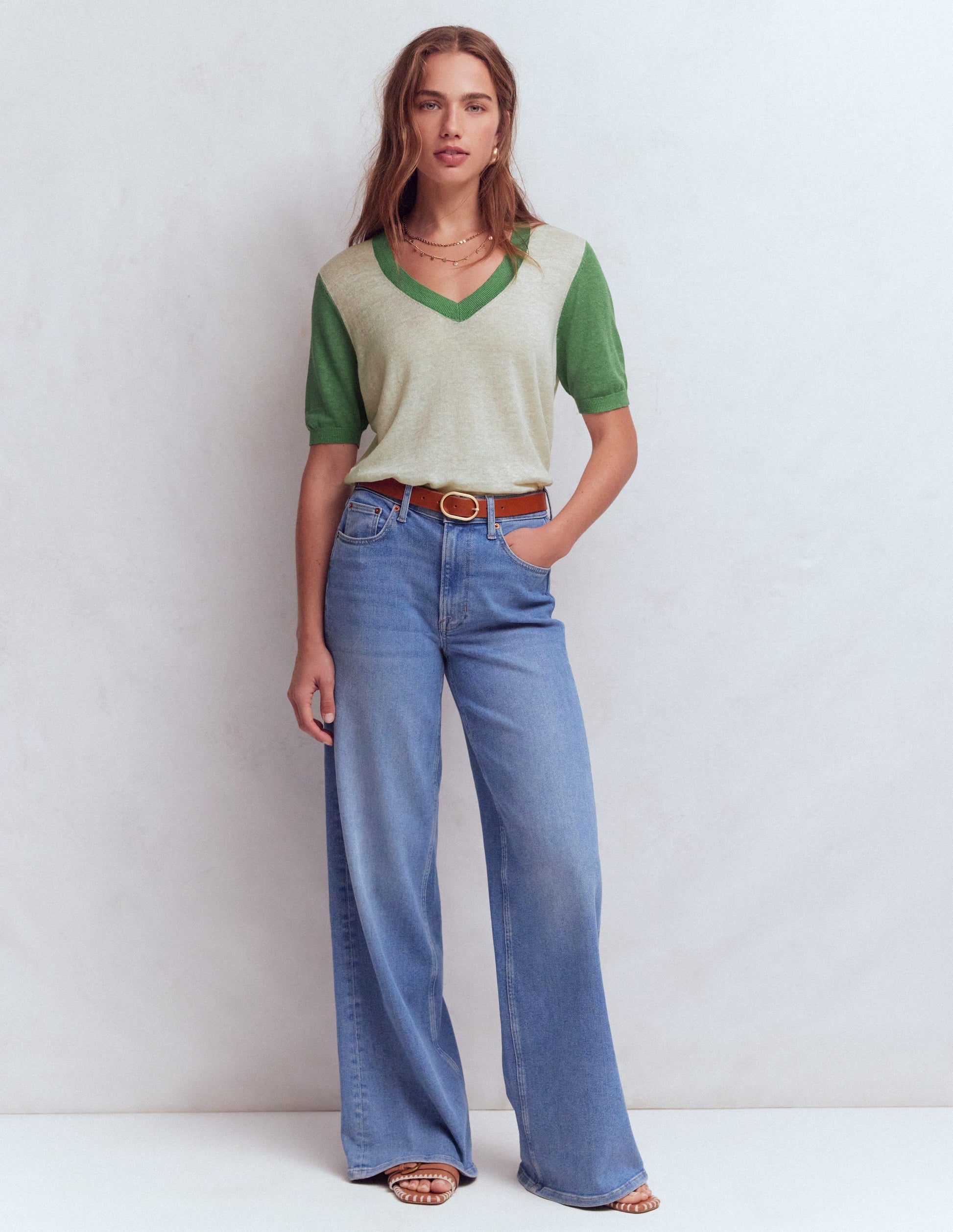 Agnes Linen V Neck T-Shirt-Ivory/ Green-4