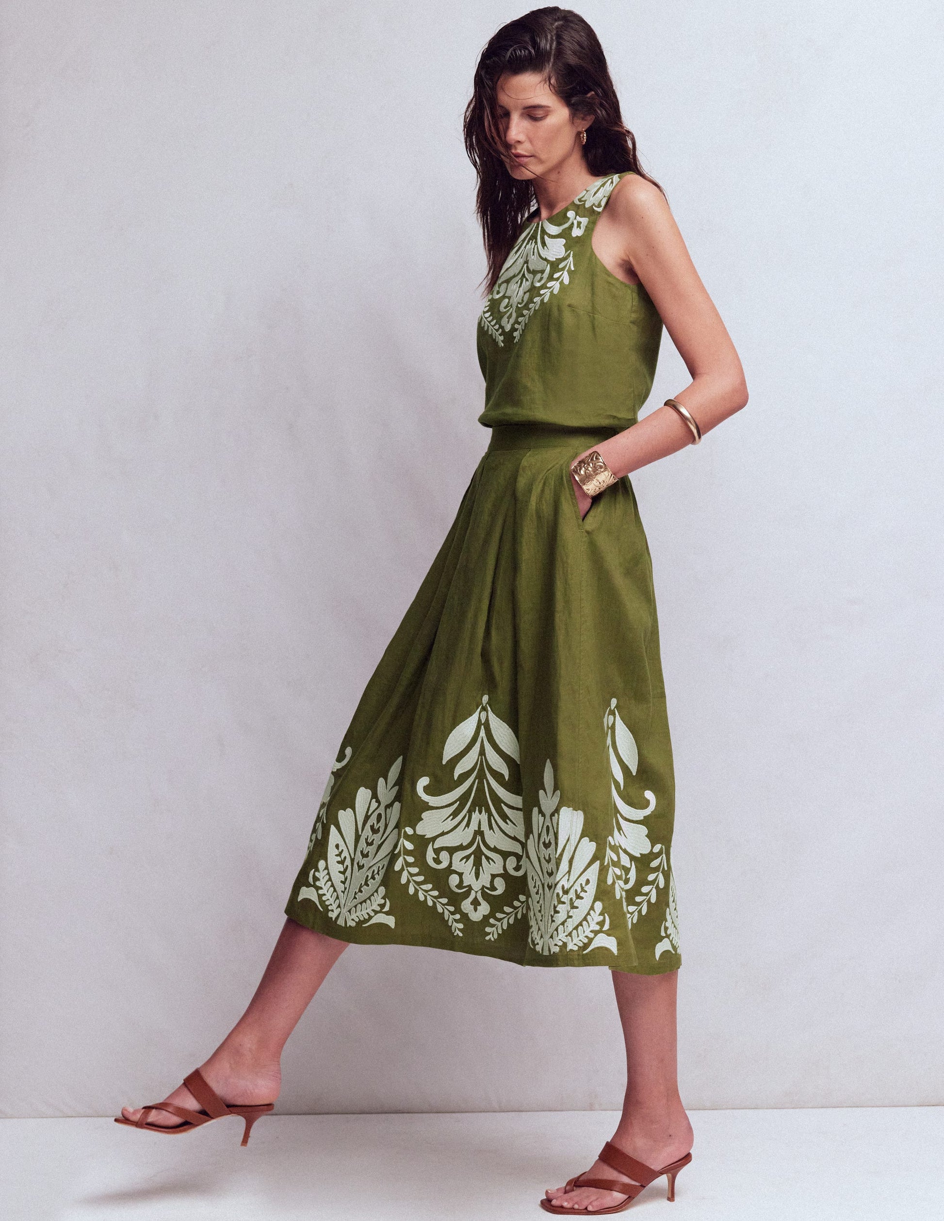 Boden Women's Verity Linen Midi Skirt in Green | Size 10 Boden Women's Verity Linen Midi Skirt in Green | Size 10