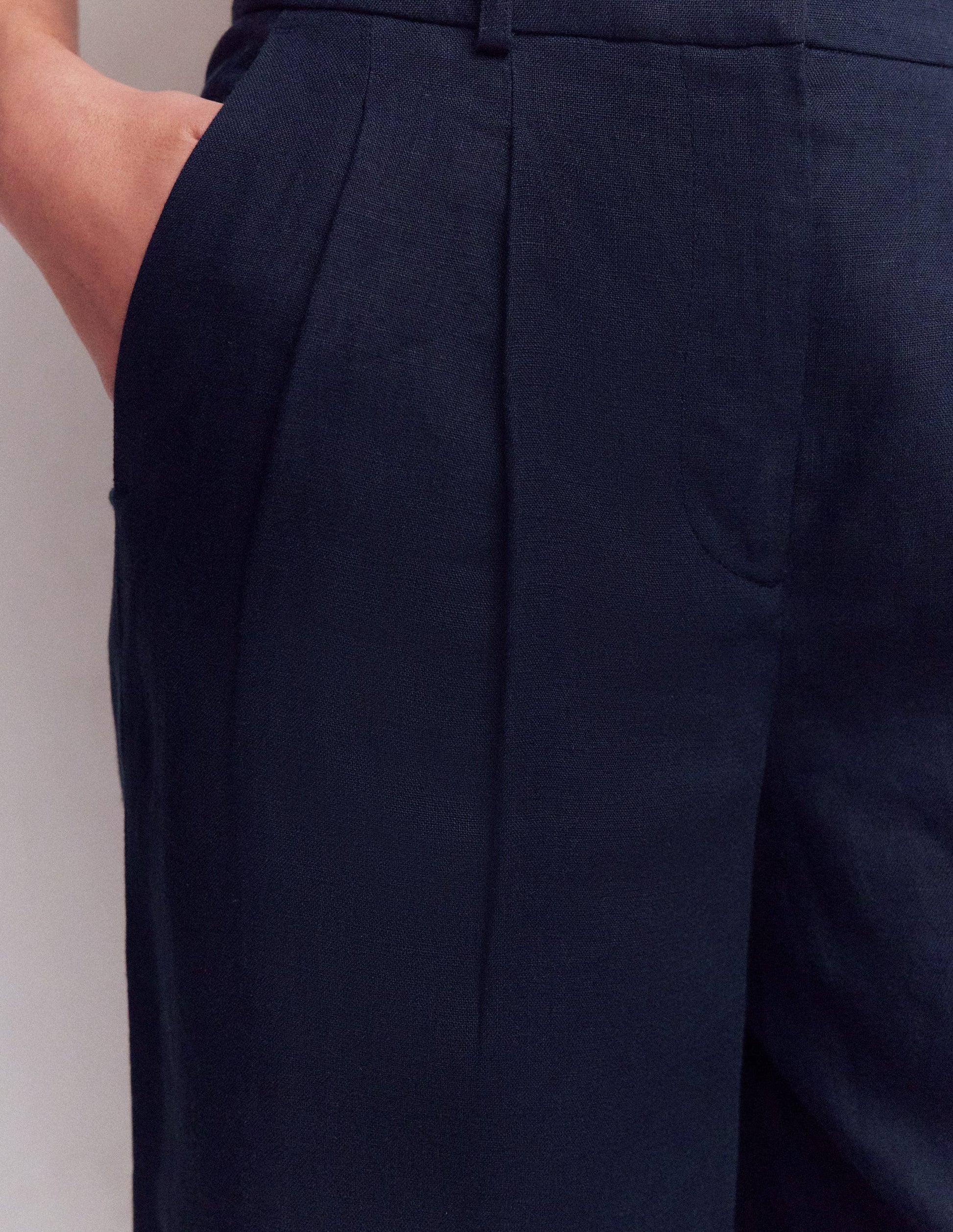 Bloomsbury Linen Pants-Navy-2