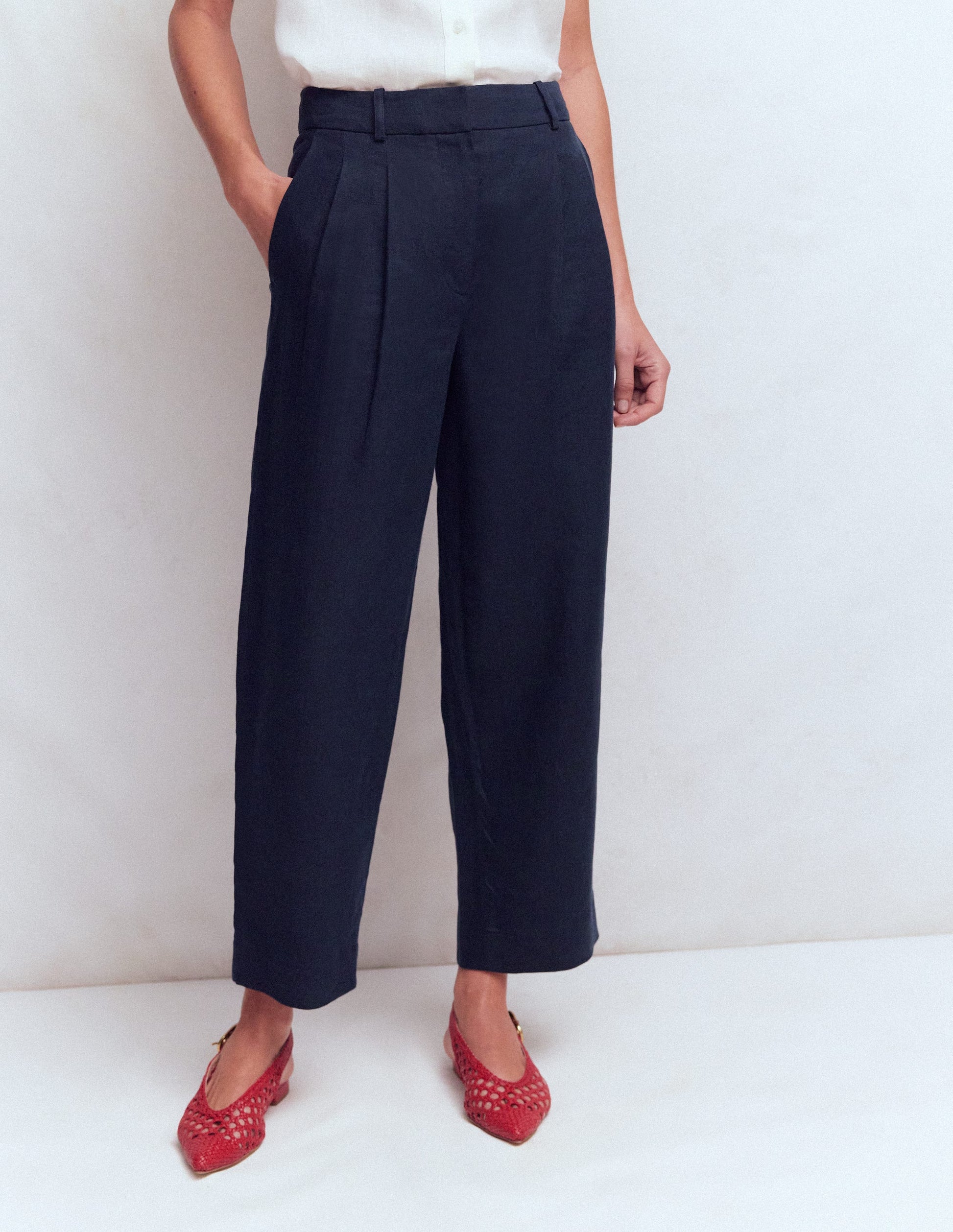 Bloomsbury Linen Pants-Navy-4