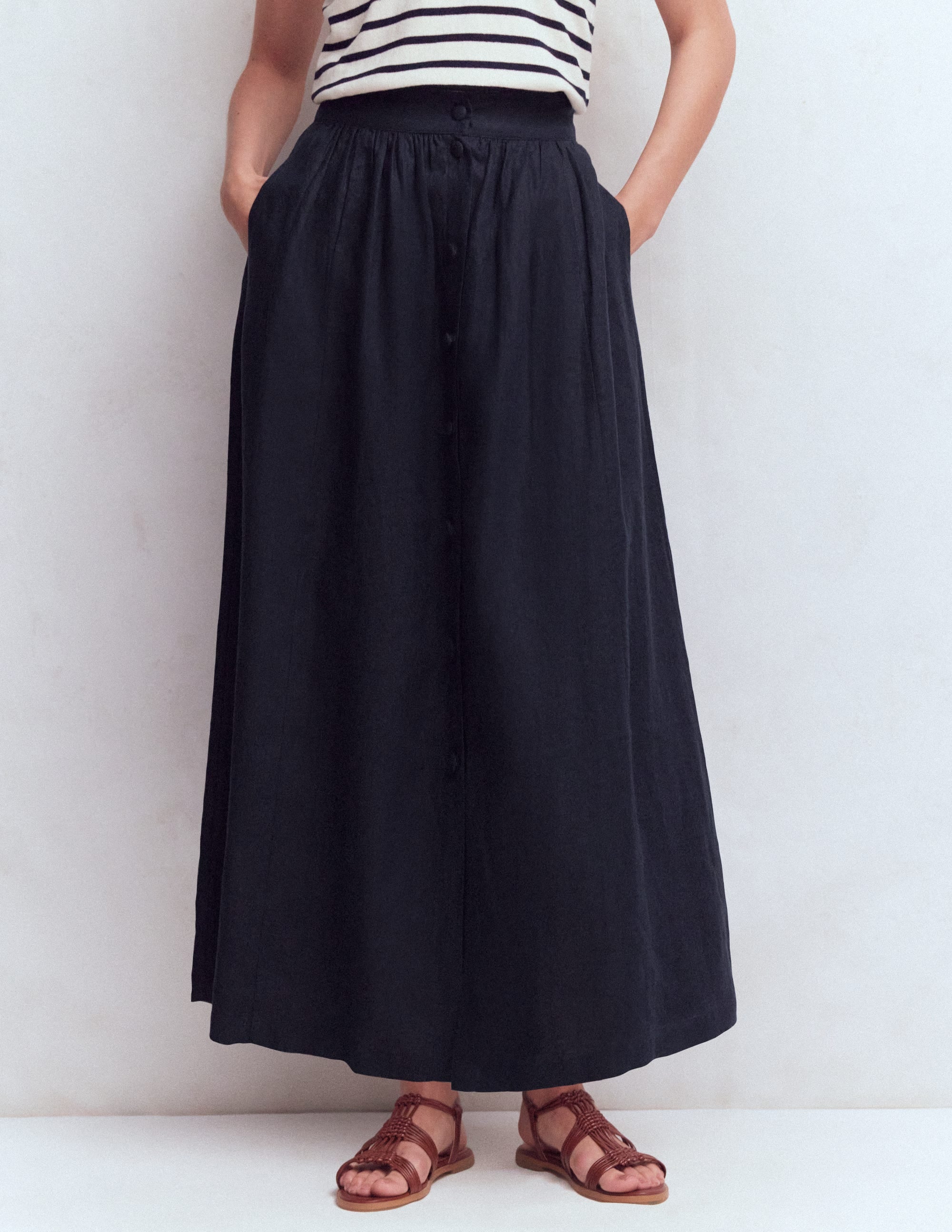 Emma Linen Maxi Skirt - Navy | Boden USA