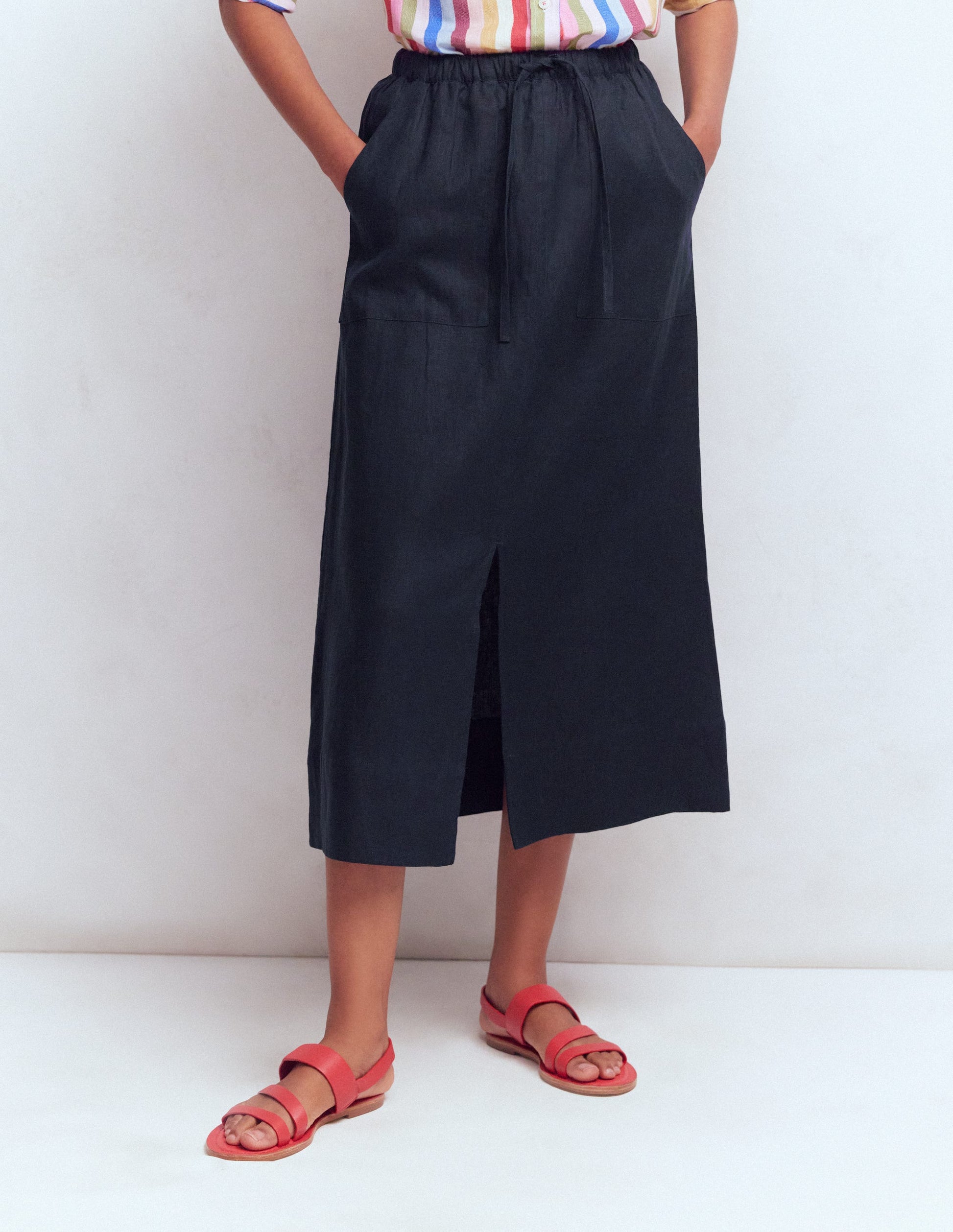 Layla Linen Skirt-Navy-4