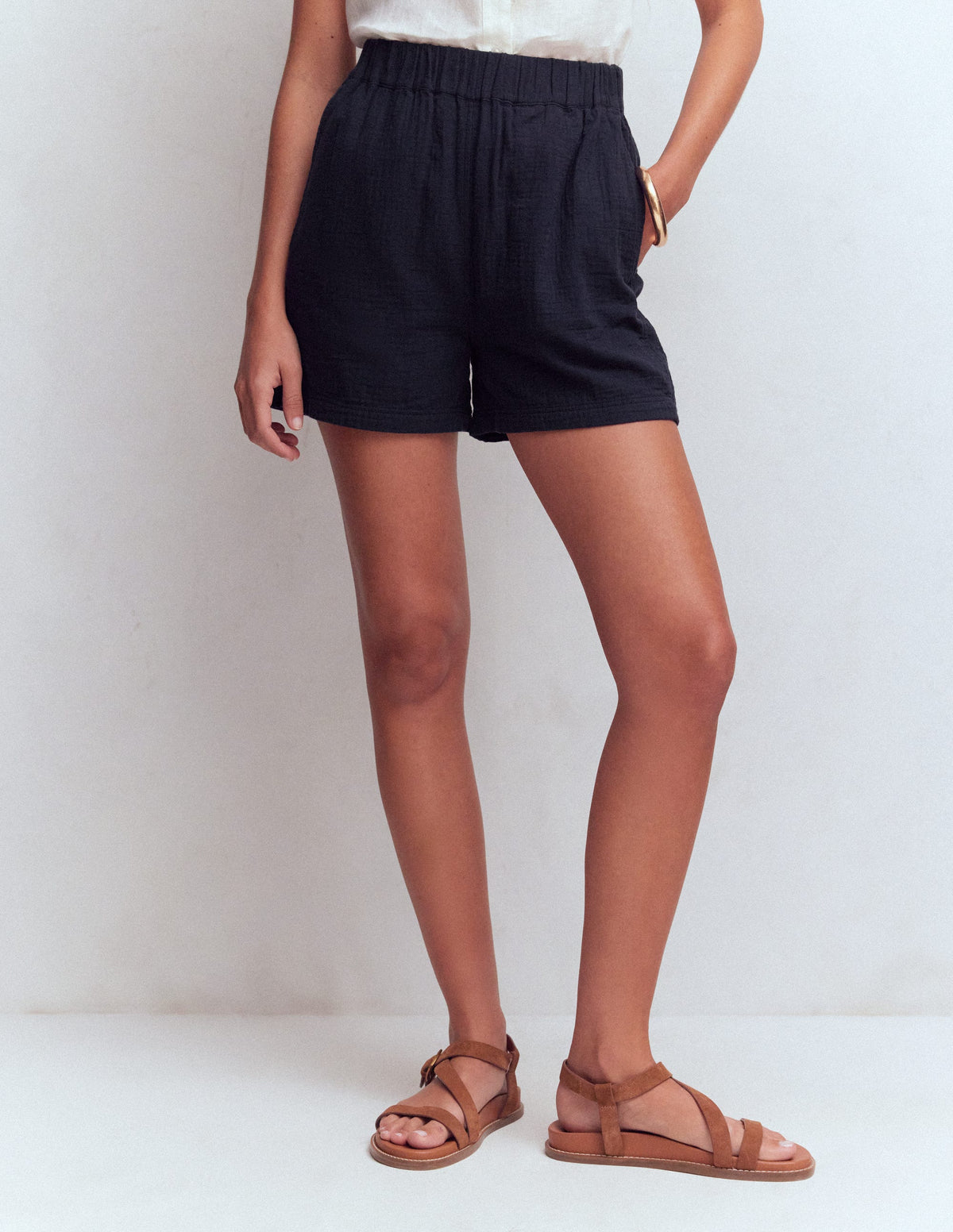 Short Cloth Pull On Double Cloth Shorts - Navy | Boden USA