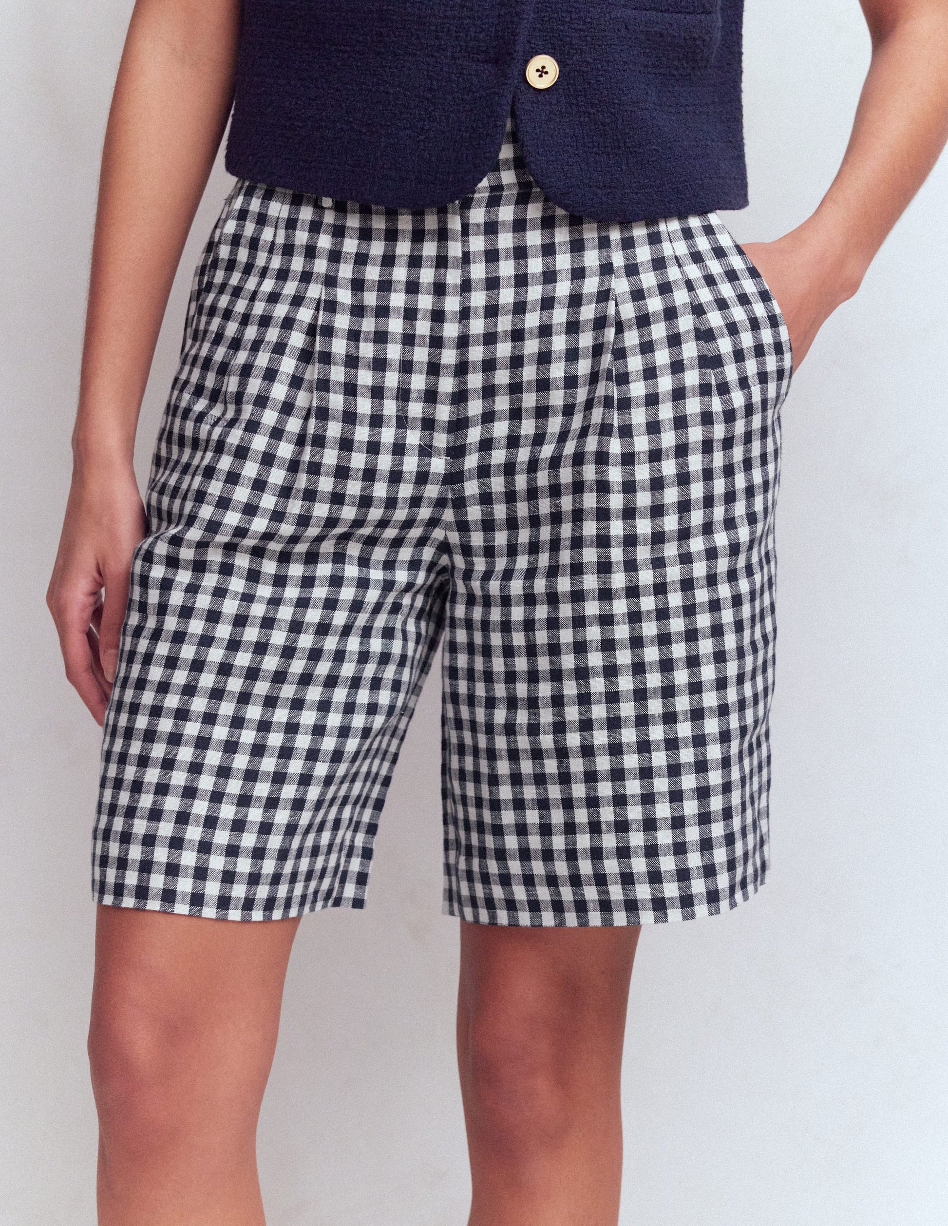 Kensington Linen Shorts-Navy Gingham-4