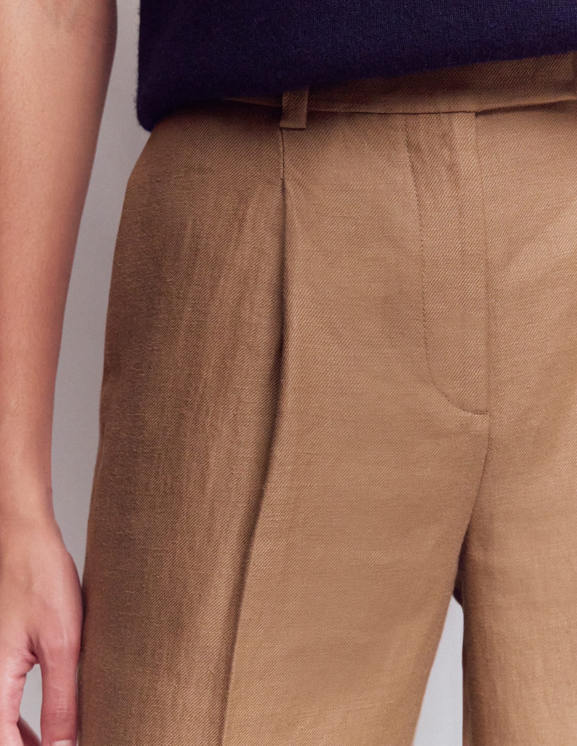 Chiswick Crop Linen Pants - Cappuccino | Boden USA