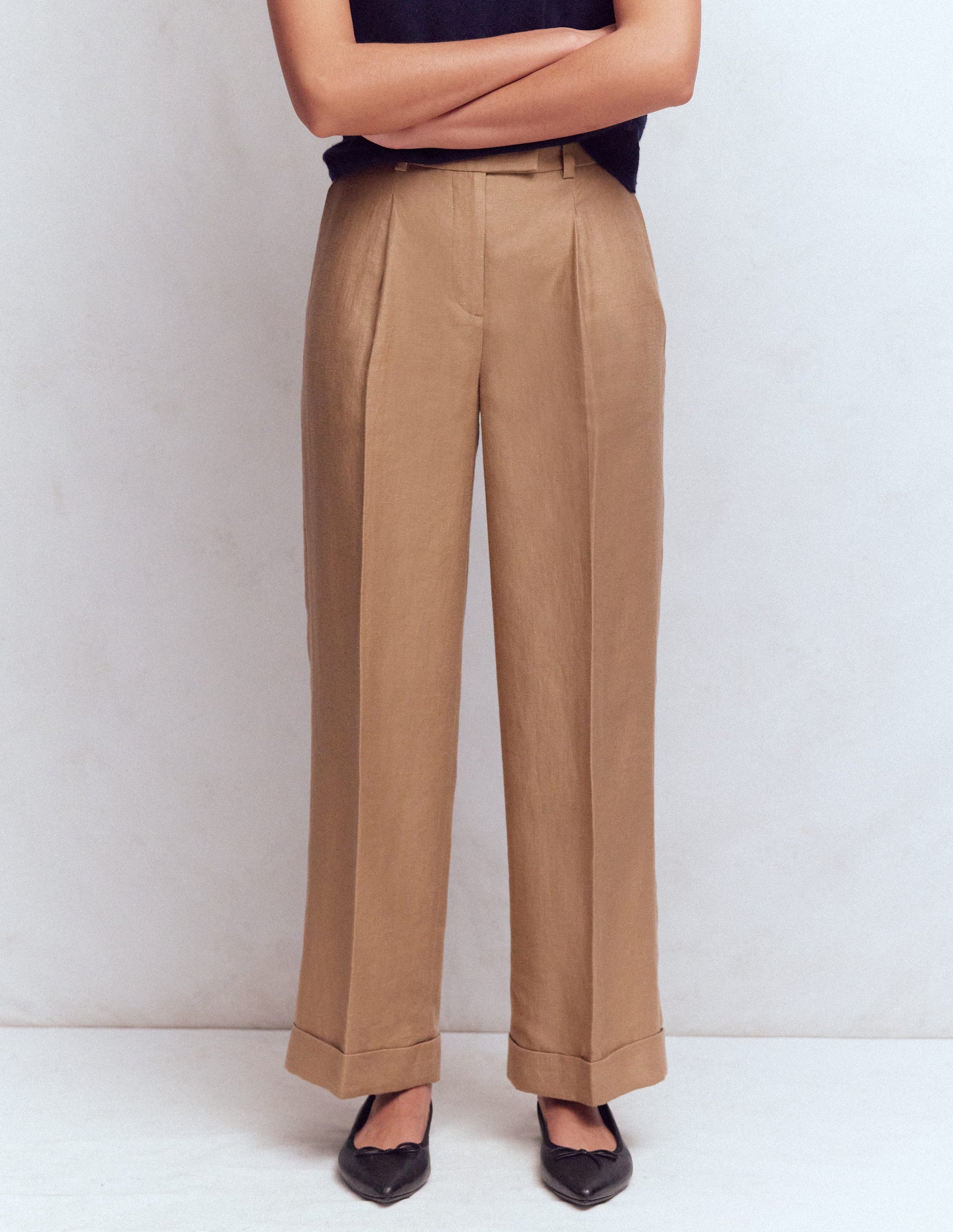 Chiswick Crop Linen Pants-Amphora-4