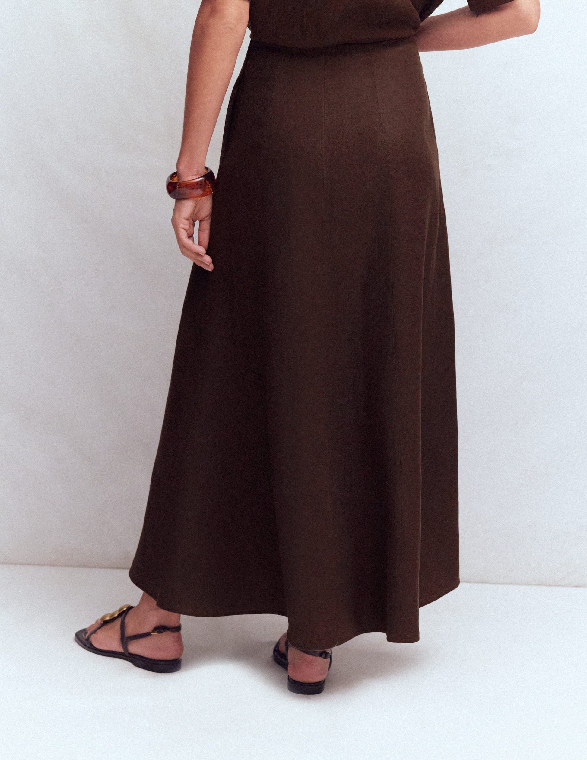 Miriam Linen Maxi Skirt-Bitter Chocolate-3