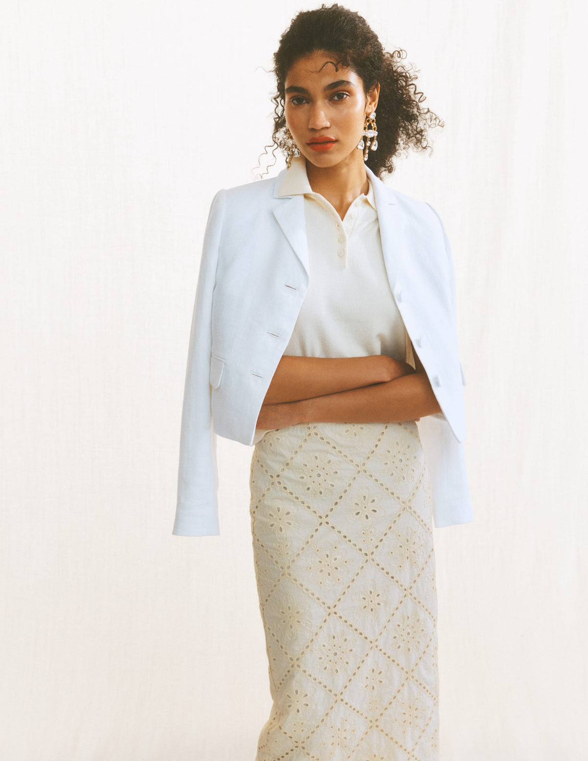 Textured Column Skirt-Ivory Broderie - Image 8