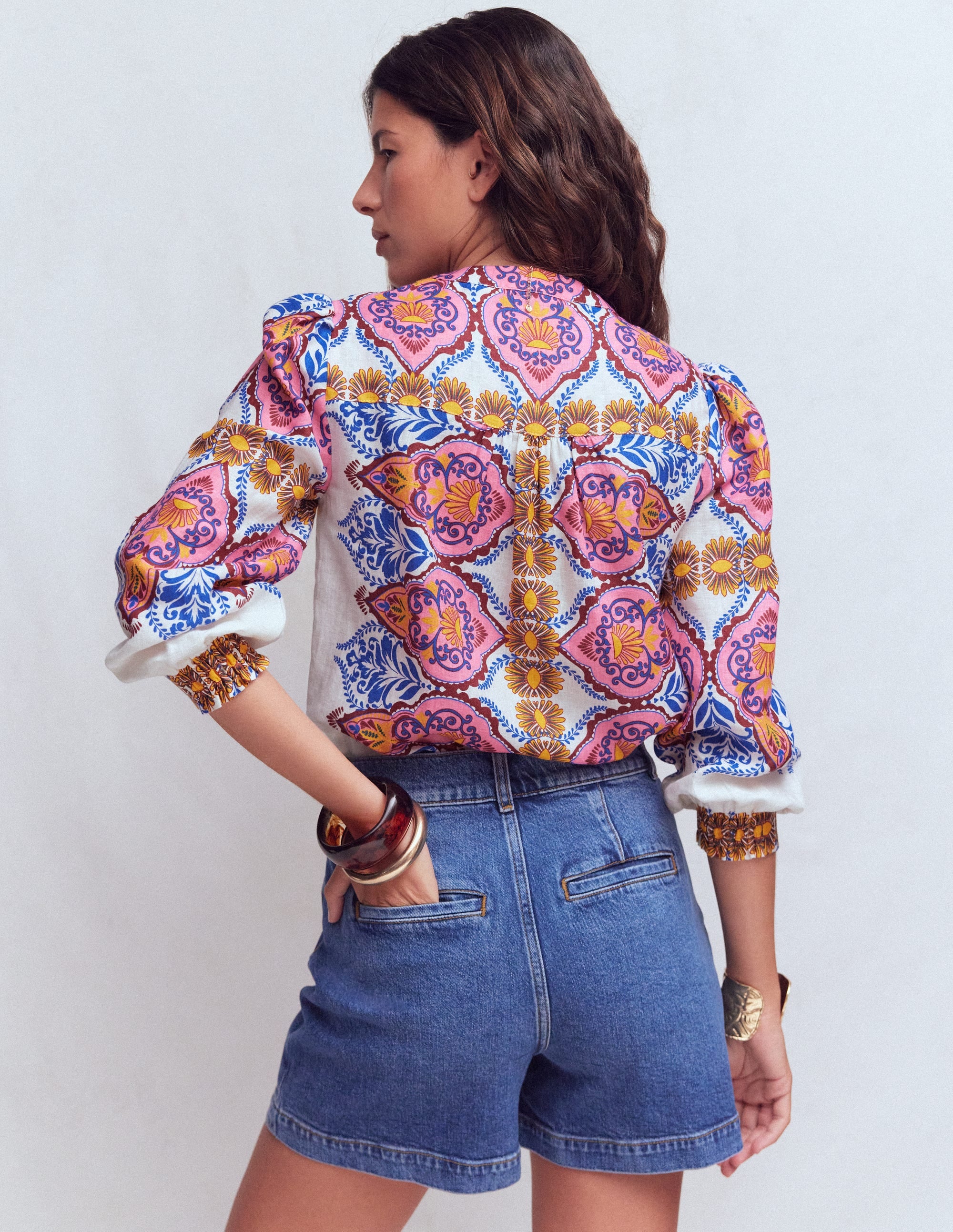 Alicia Linen Top-Ornamental Garden Placement - Image 3