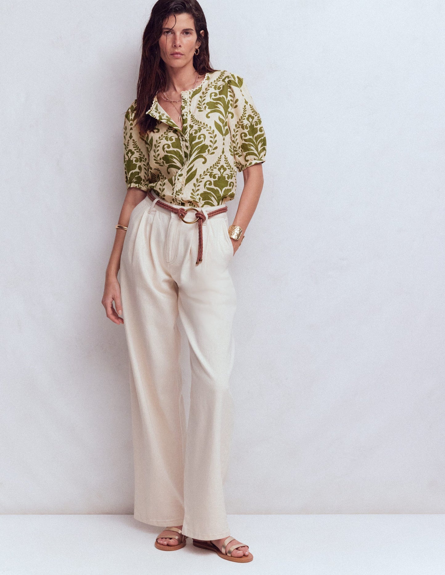 Leah Short Sleeve Linen Top-Ivory and Green Floral