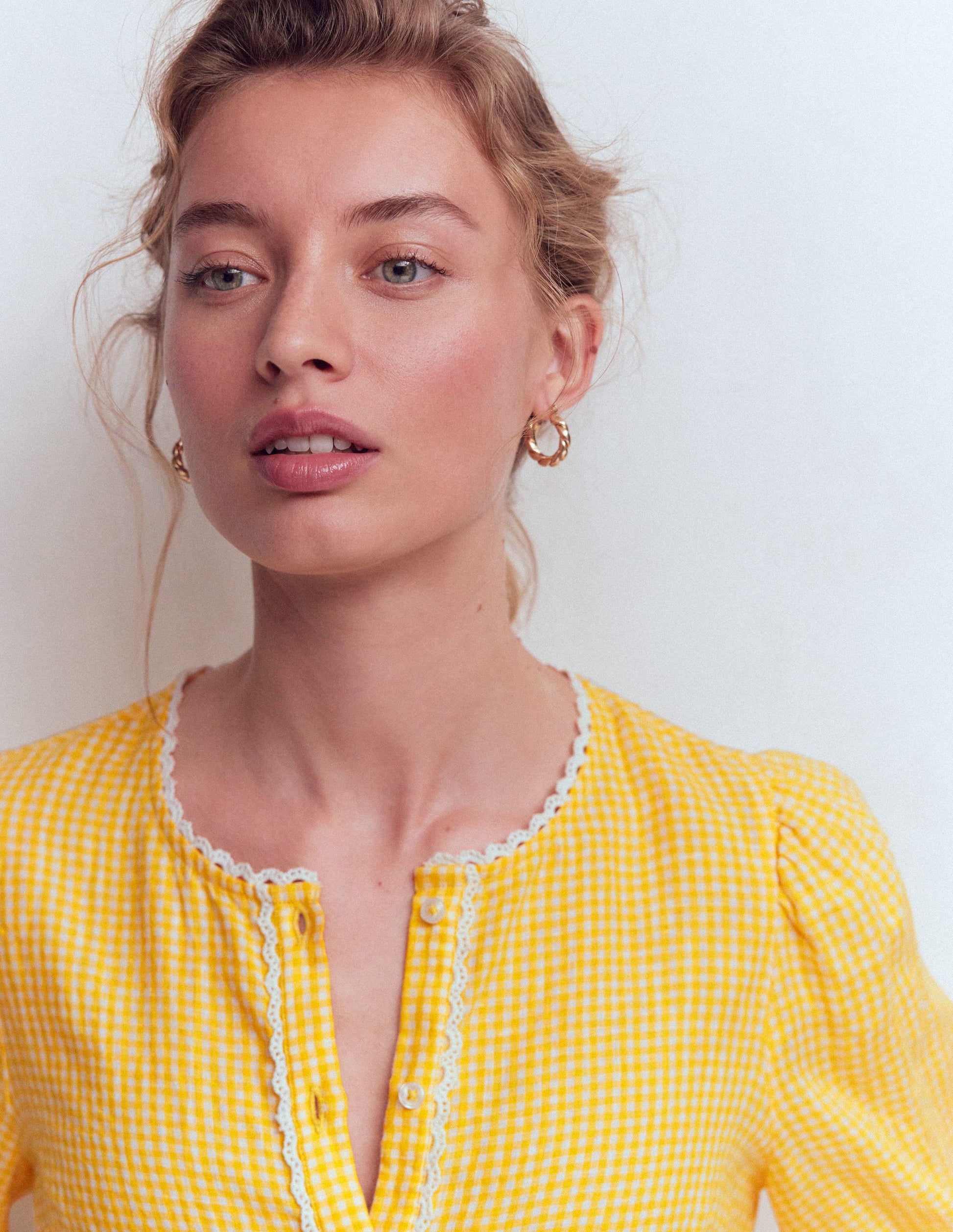 Leah Short Sleeve Linen Top-Sunshine Yellow Gingham-2
