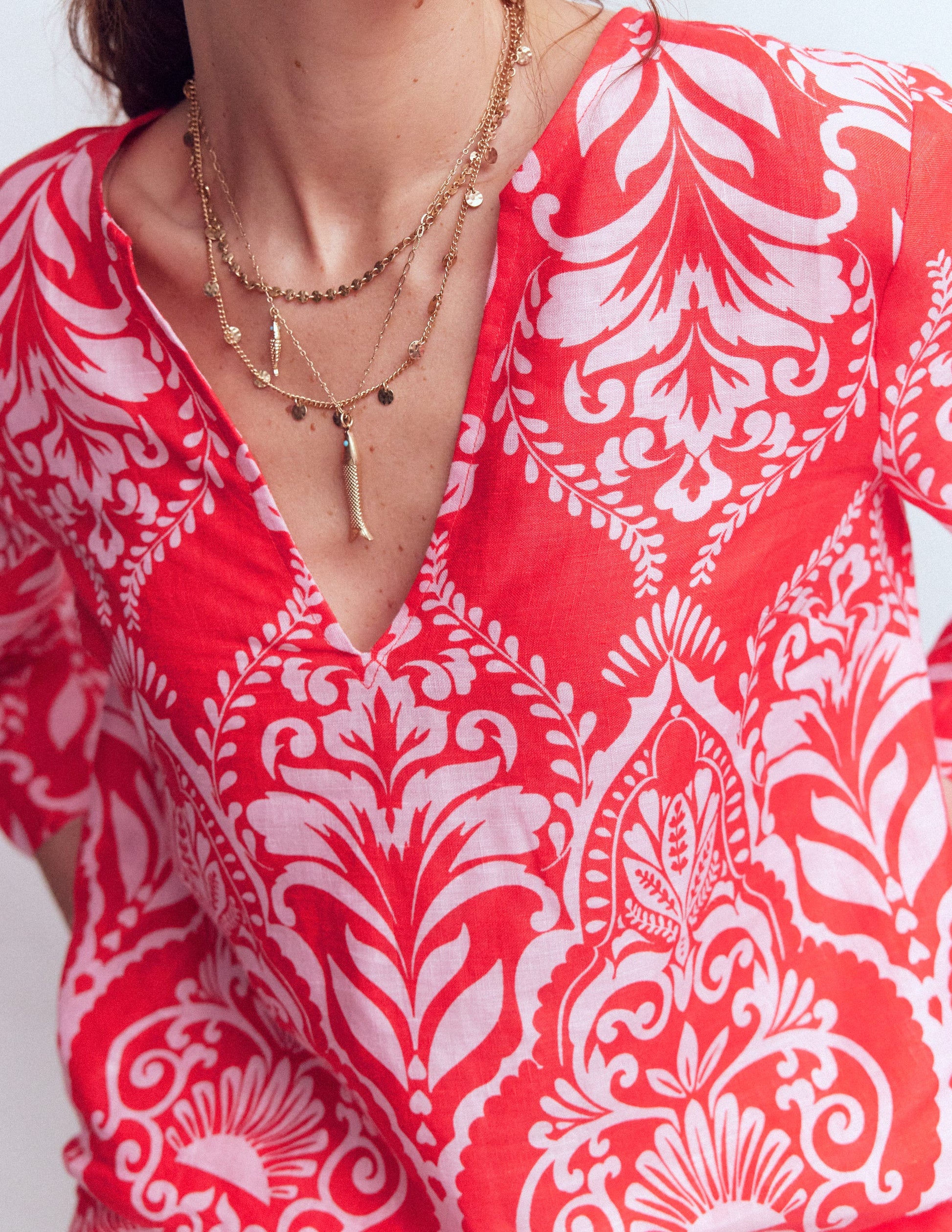 Cleo Linen Top-Red, Ornamental Garden-3