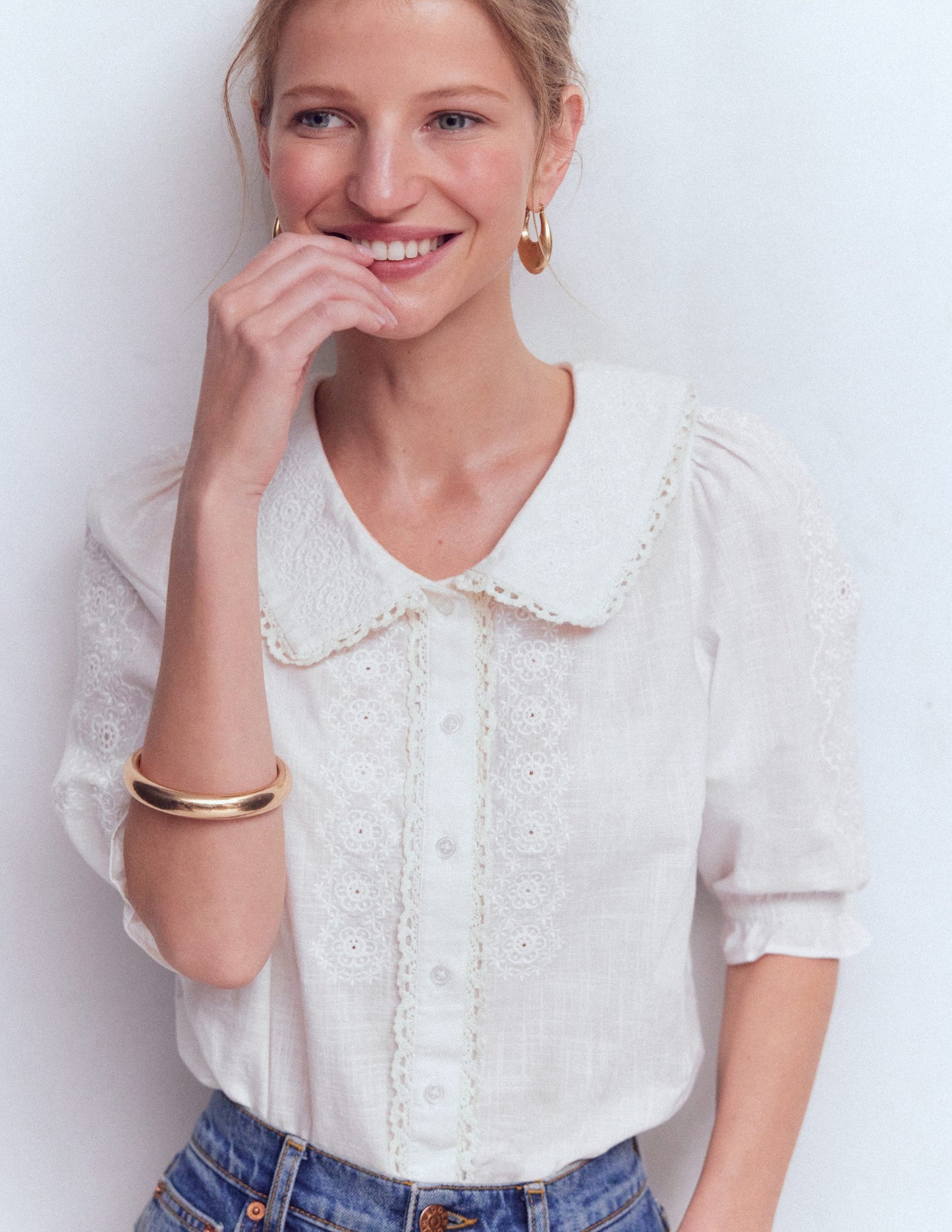 Short Sleeve Pretty Collar Top-Brilliant White