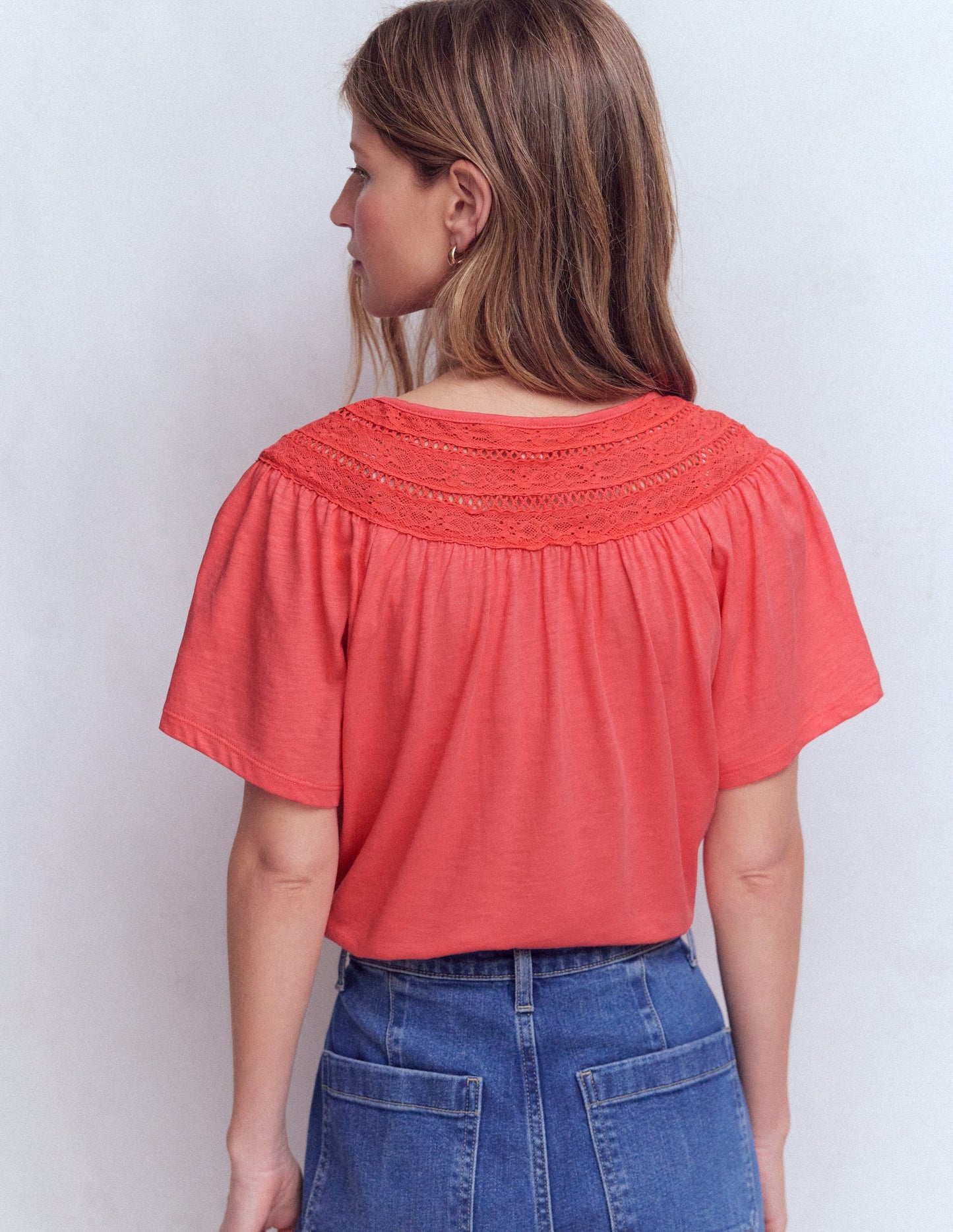 Edi Trim Detail T-shirt-Porcelain Rose