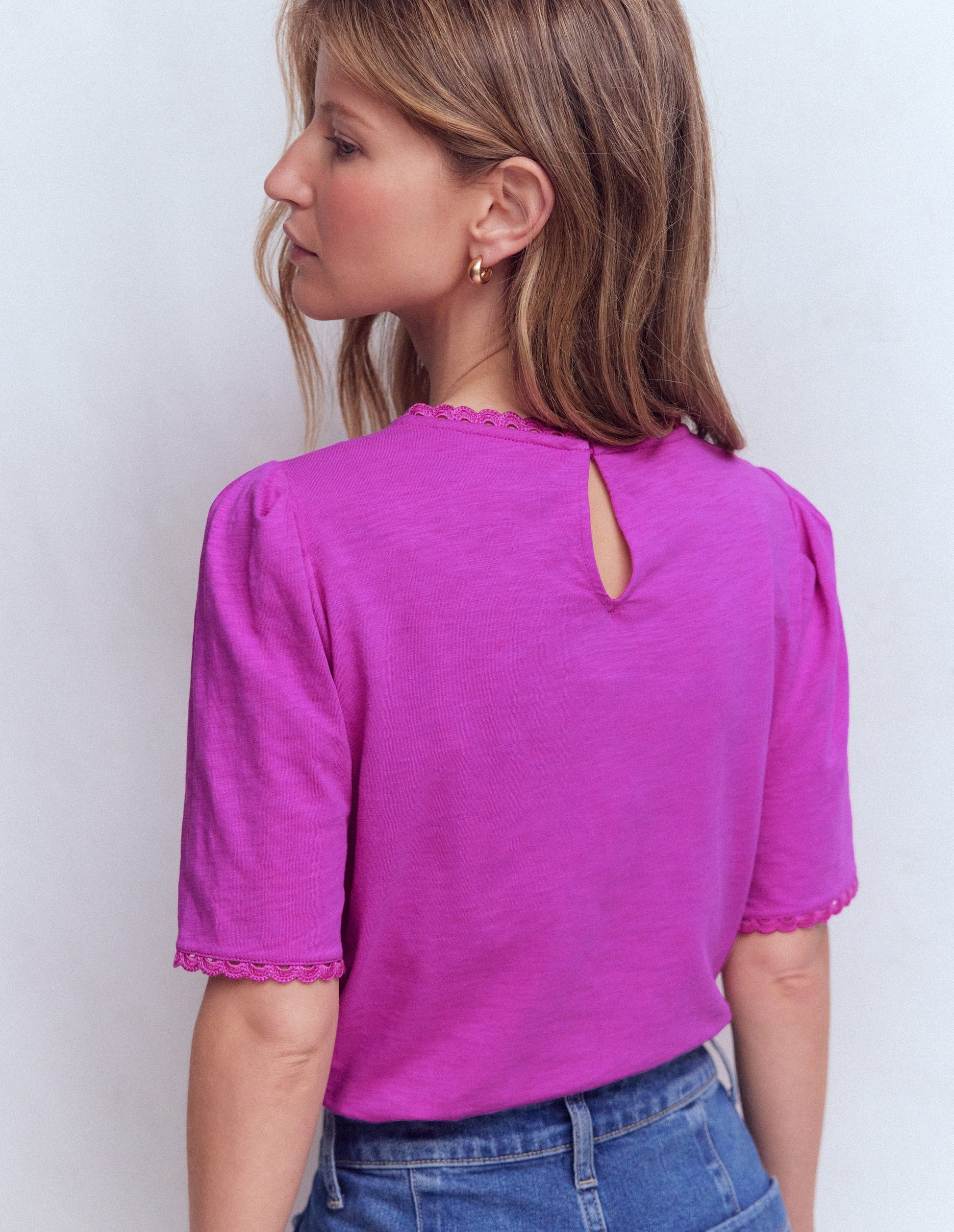 Ali Scallop T-Shirt-Passion Flower-3