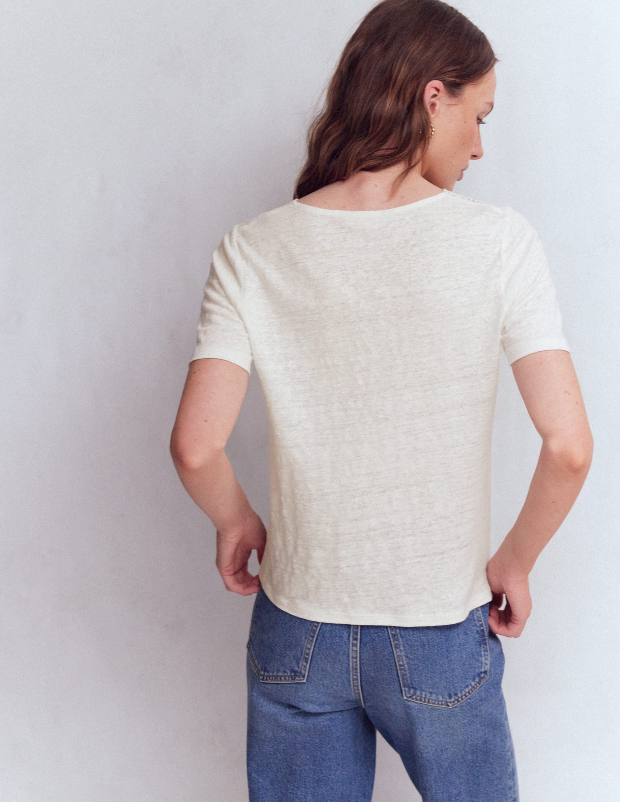 Tara Lace Trim Linen T-shirt-Coconut Milk - Image 3