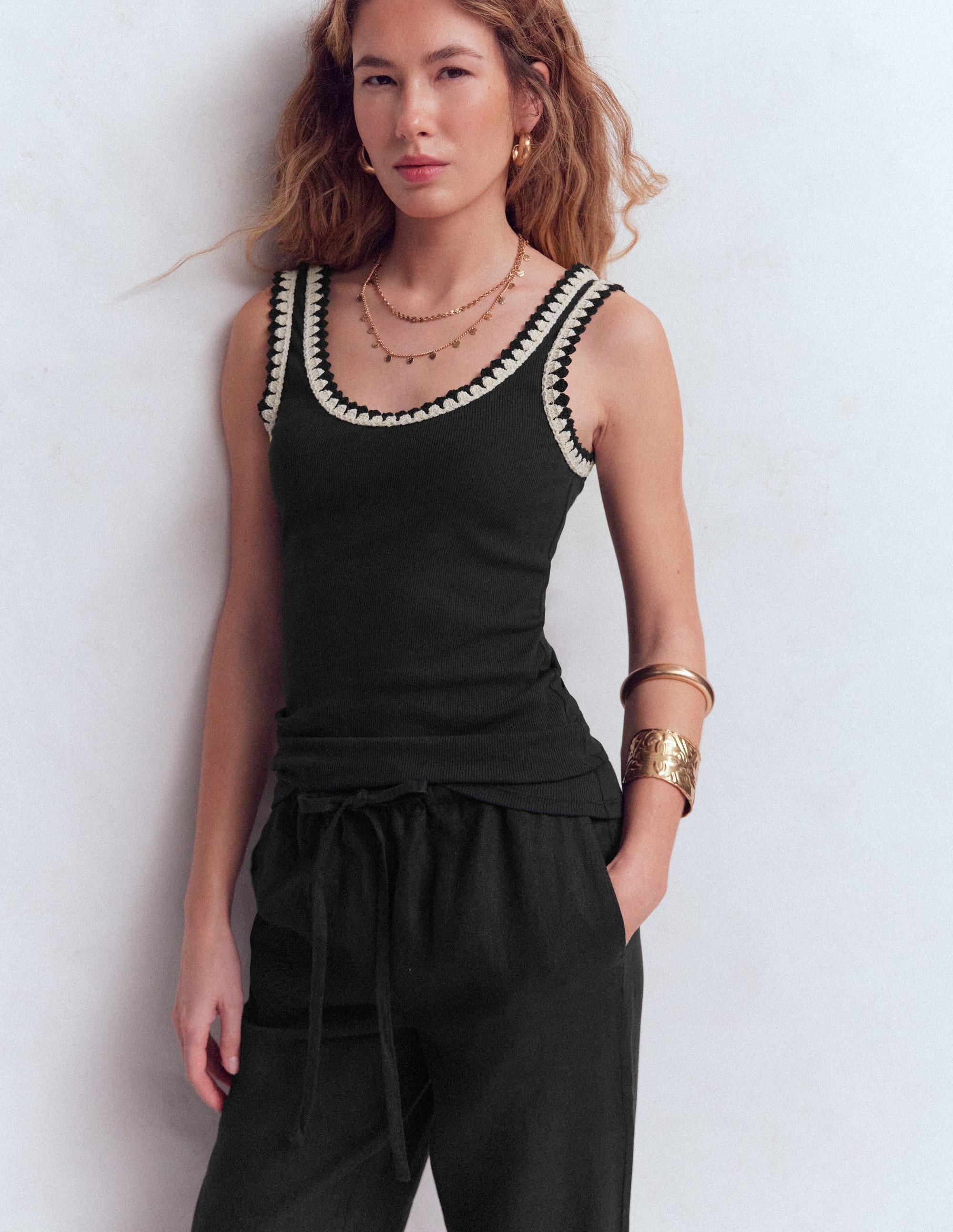 Maddie Trim Detail Vest-Black - Image 4