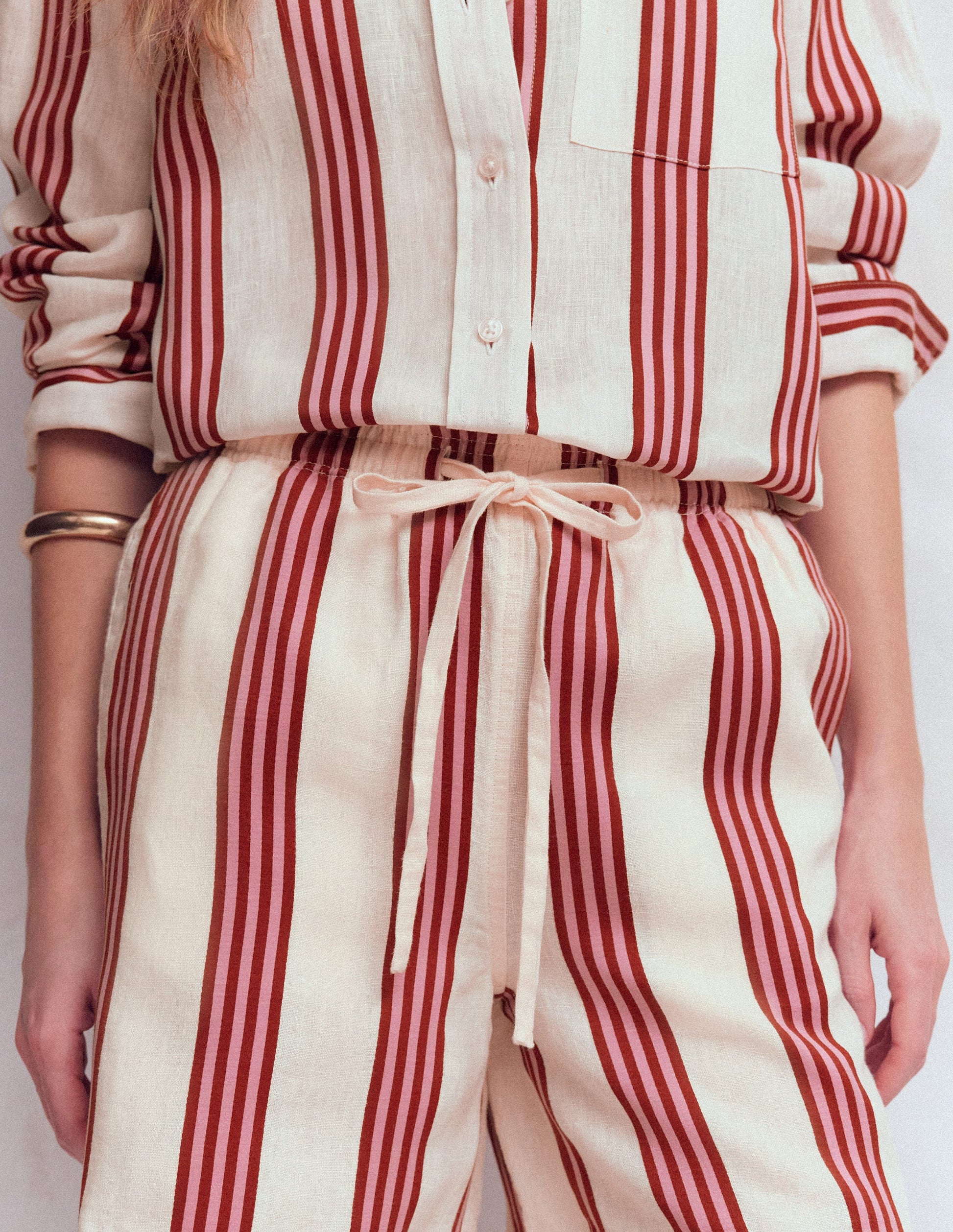 Maddie Trim Detail Vest-Terracotta Red-5