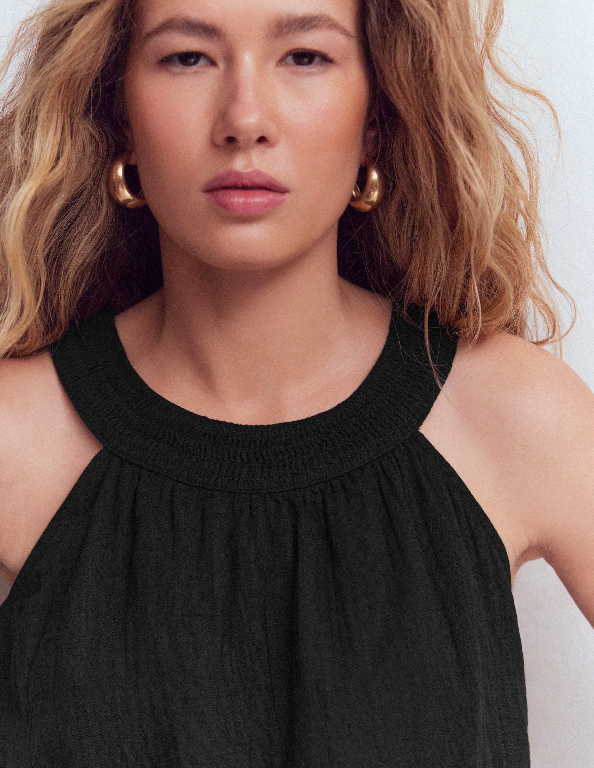 Halter-Neck Double Cloth Top-Black-2