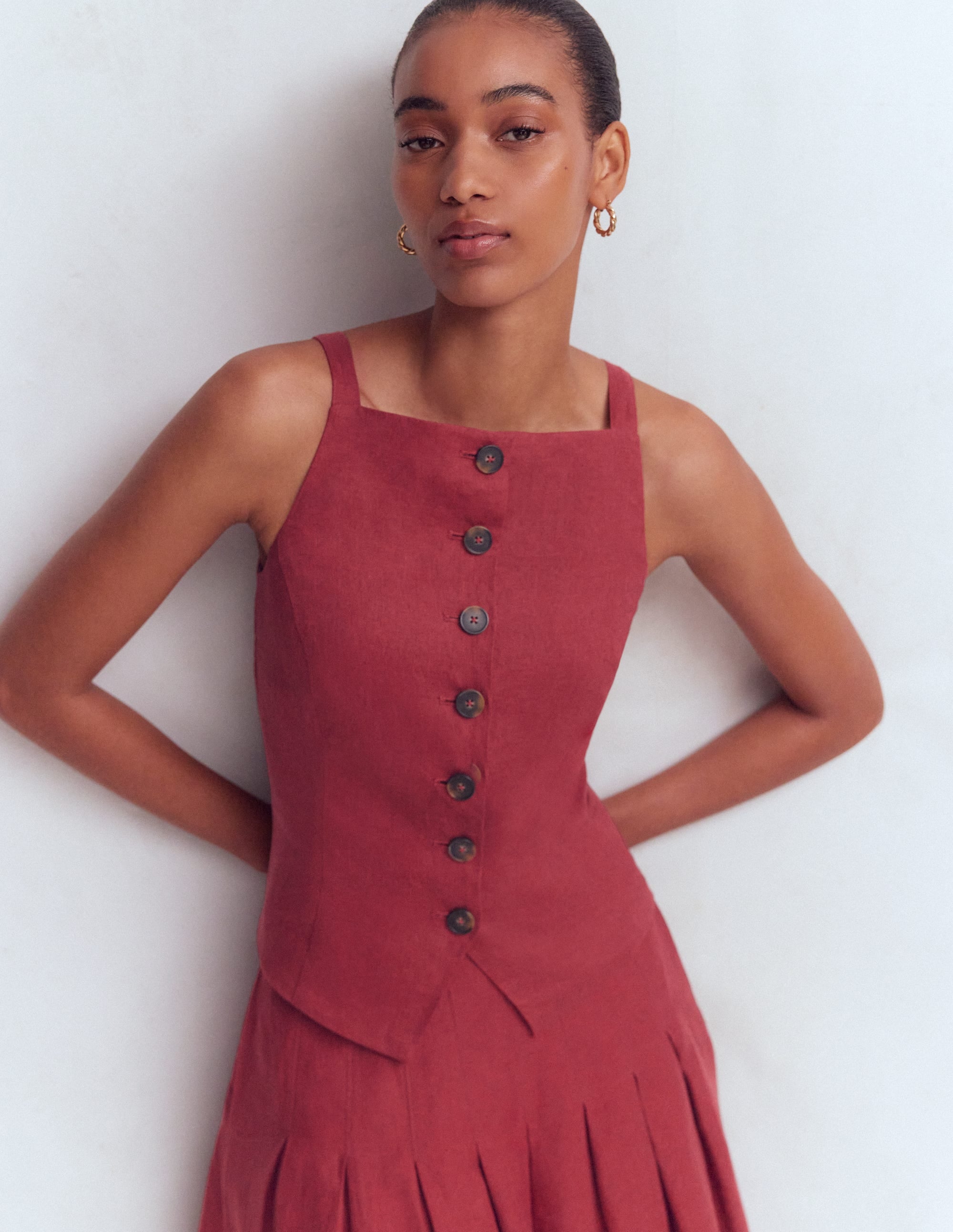 Square Neck Linen Waistcoat - Rich Chestnut | Boden USA