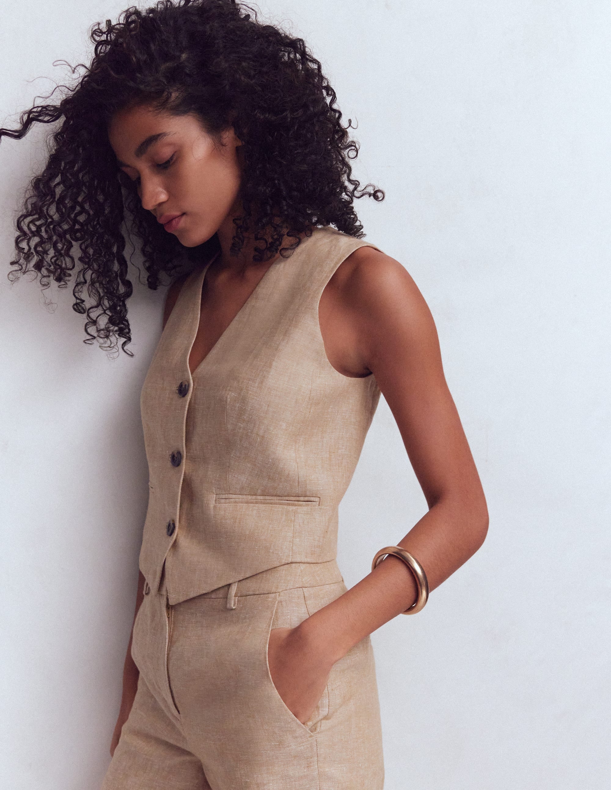 V-neck Linen Waistcoat-Amphora, Chambray | Boden USA
