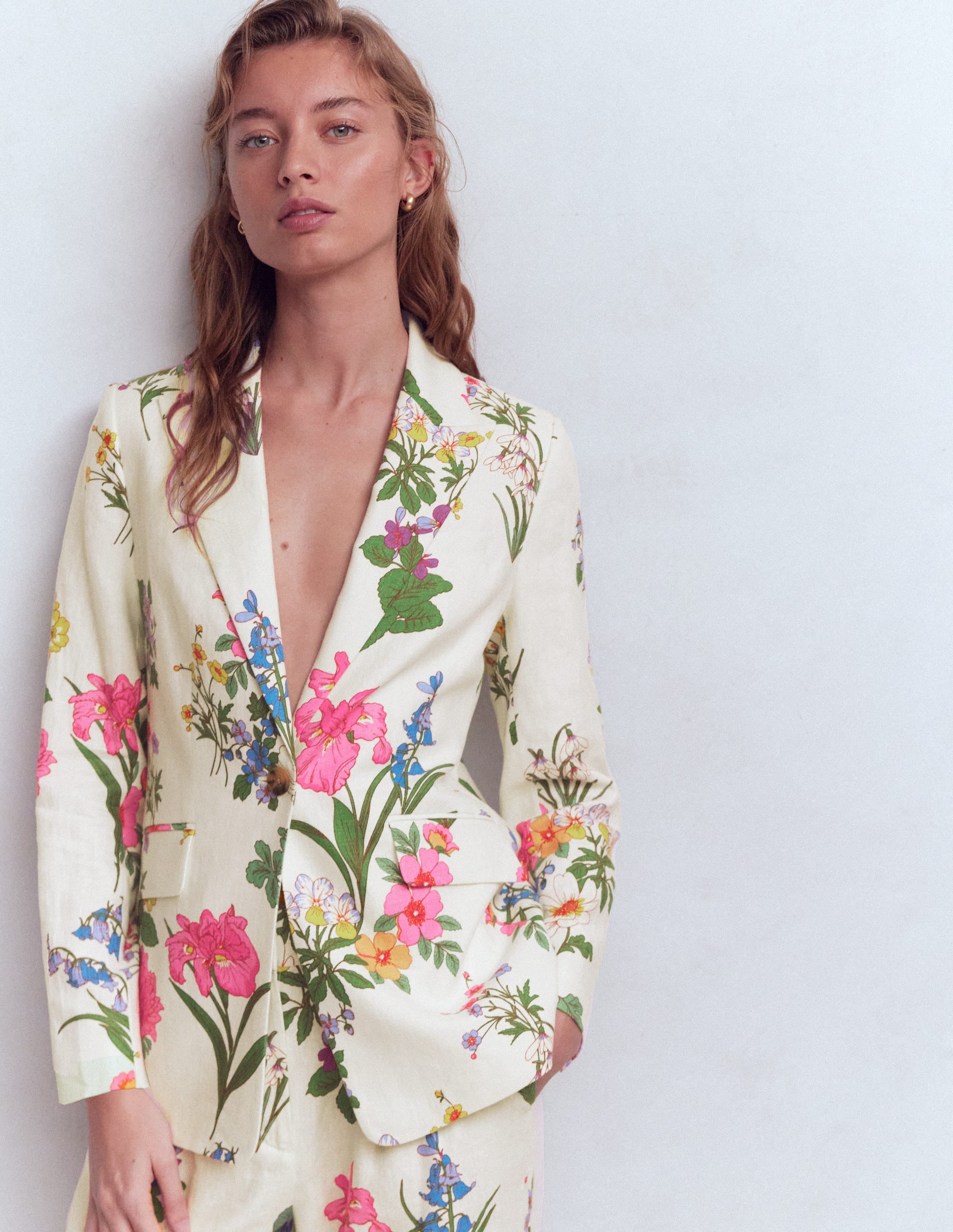 Woodbridge Linen Blazer-Ivory, Delicate Blossom - Image 1