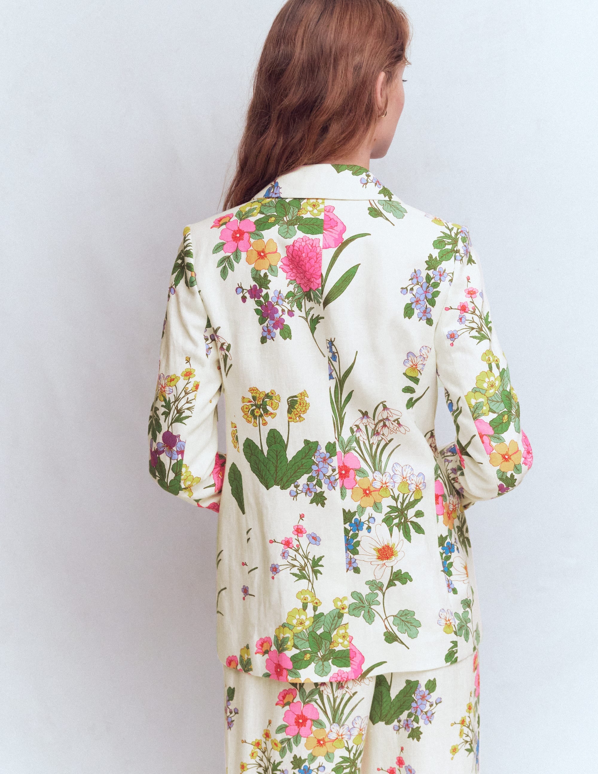 Woodbridge Linen Blazer-Ivory, Delicate Blossom - Image 3