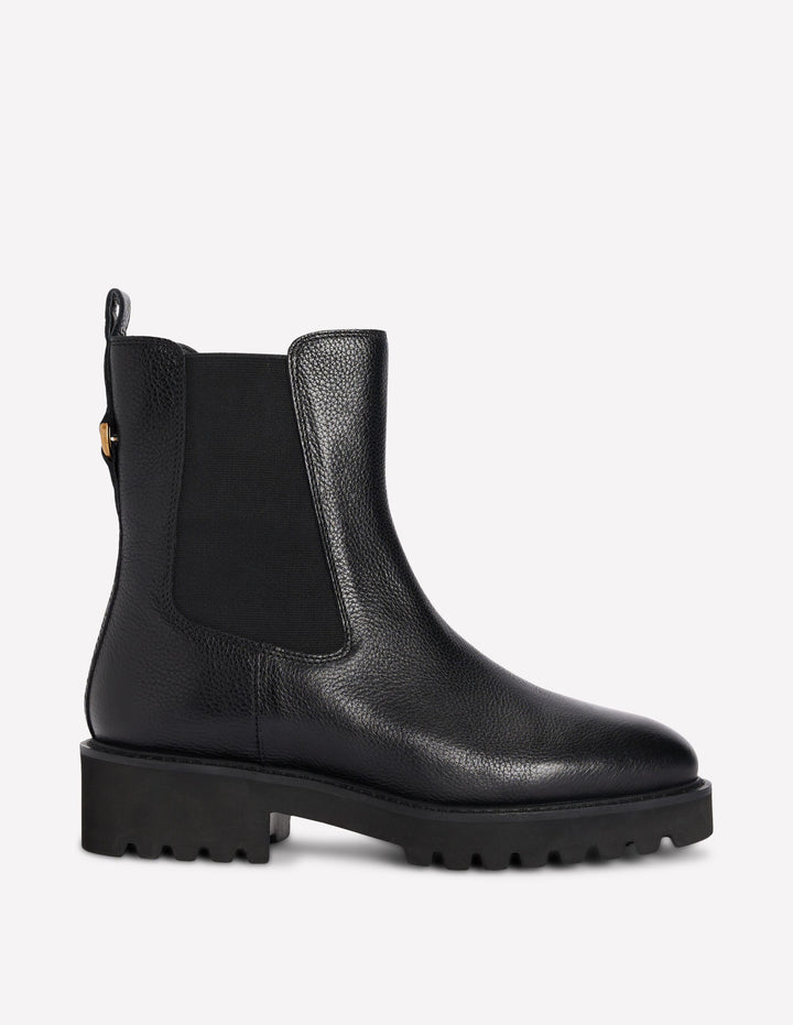 Jessie Chunky Chelsea Boots-Black