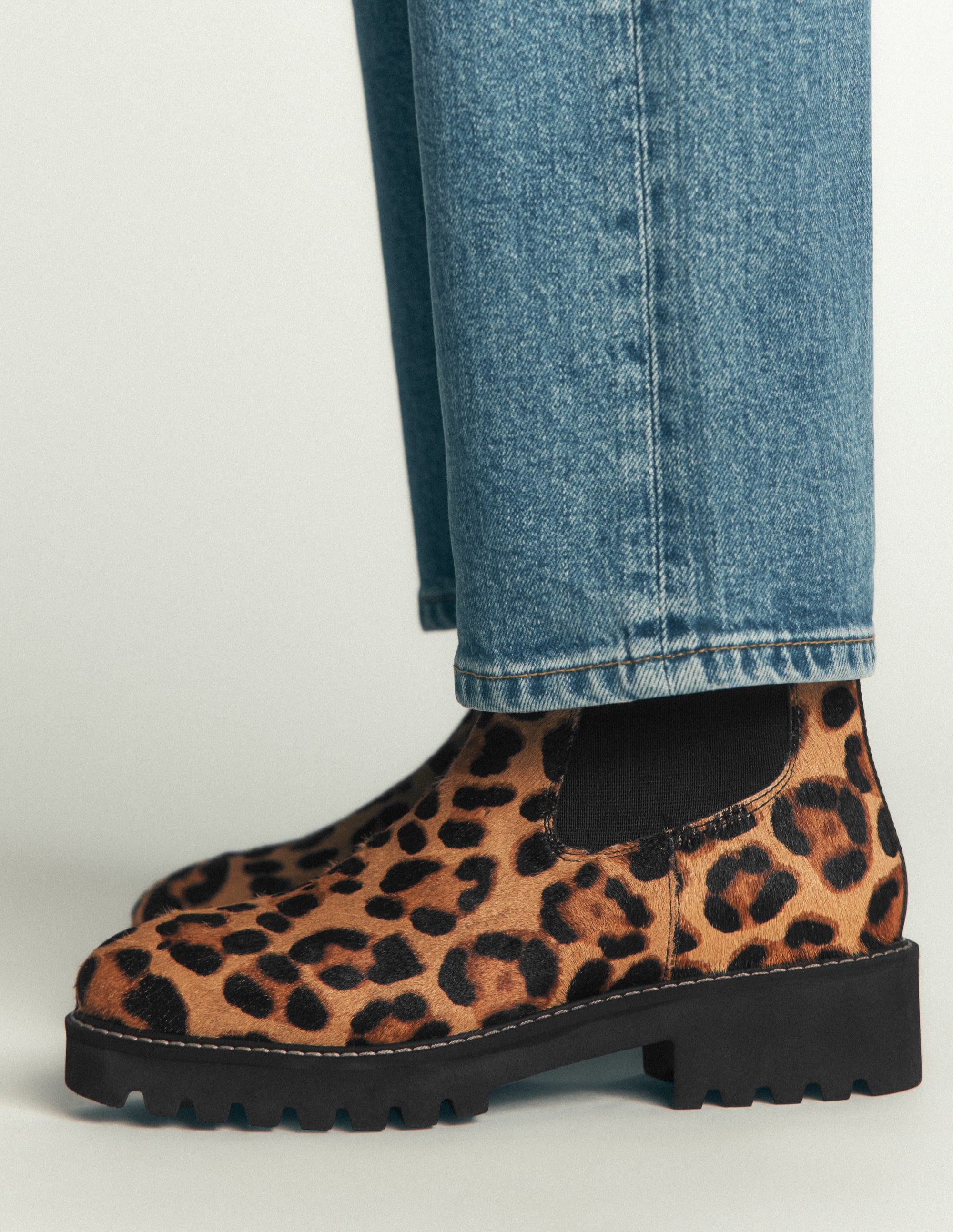 Jessie Chunky Chelsea Boots-Leopard - Image 2