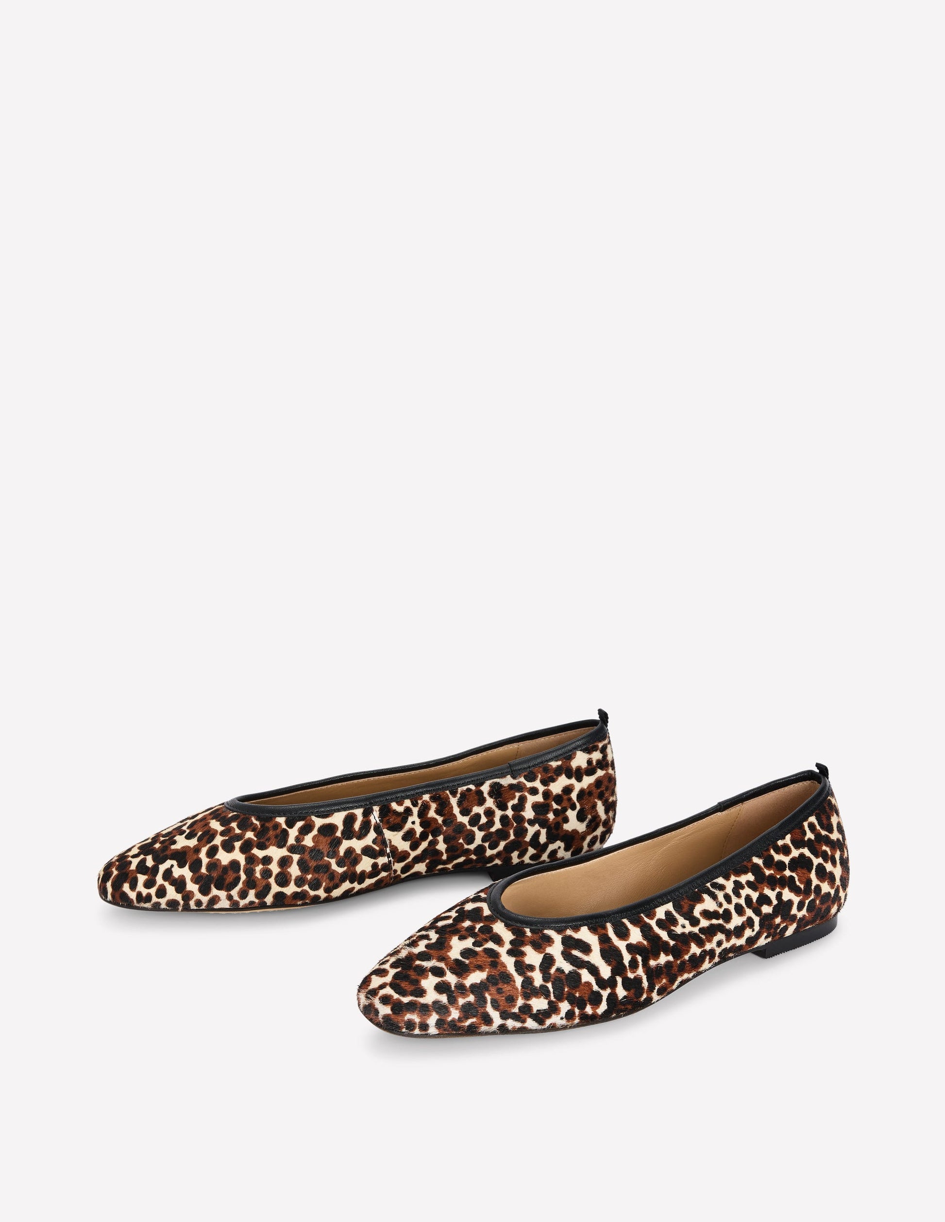 Nadia Chisel Toe Flats-Black/Ivory-3